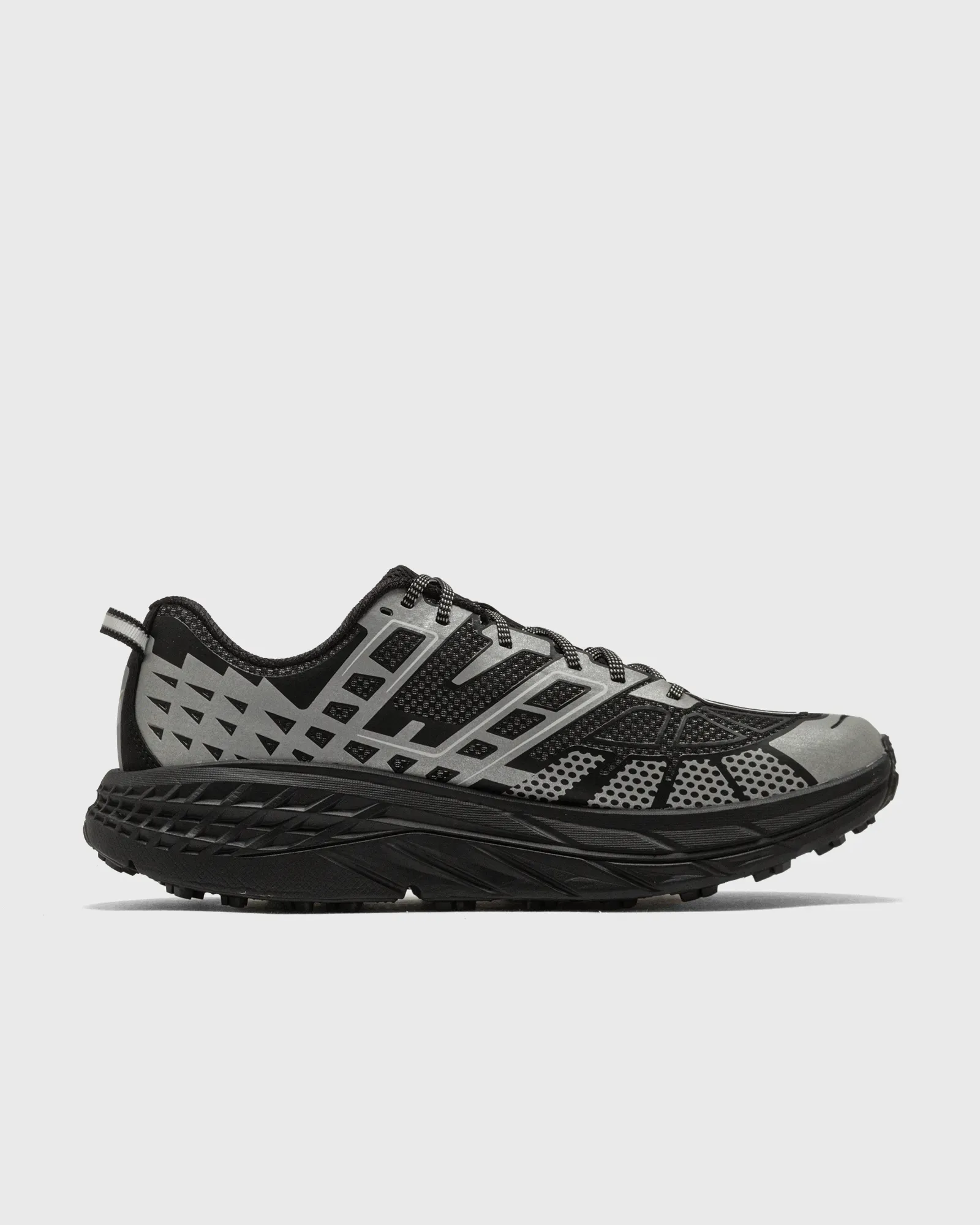 000000_Hoka-One-One-Speedgoat-2-TS_BLACK-STARDUST_1171910-BKSTR_img2