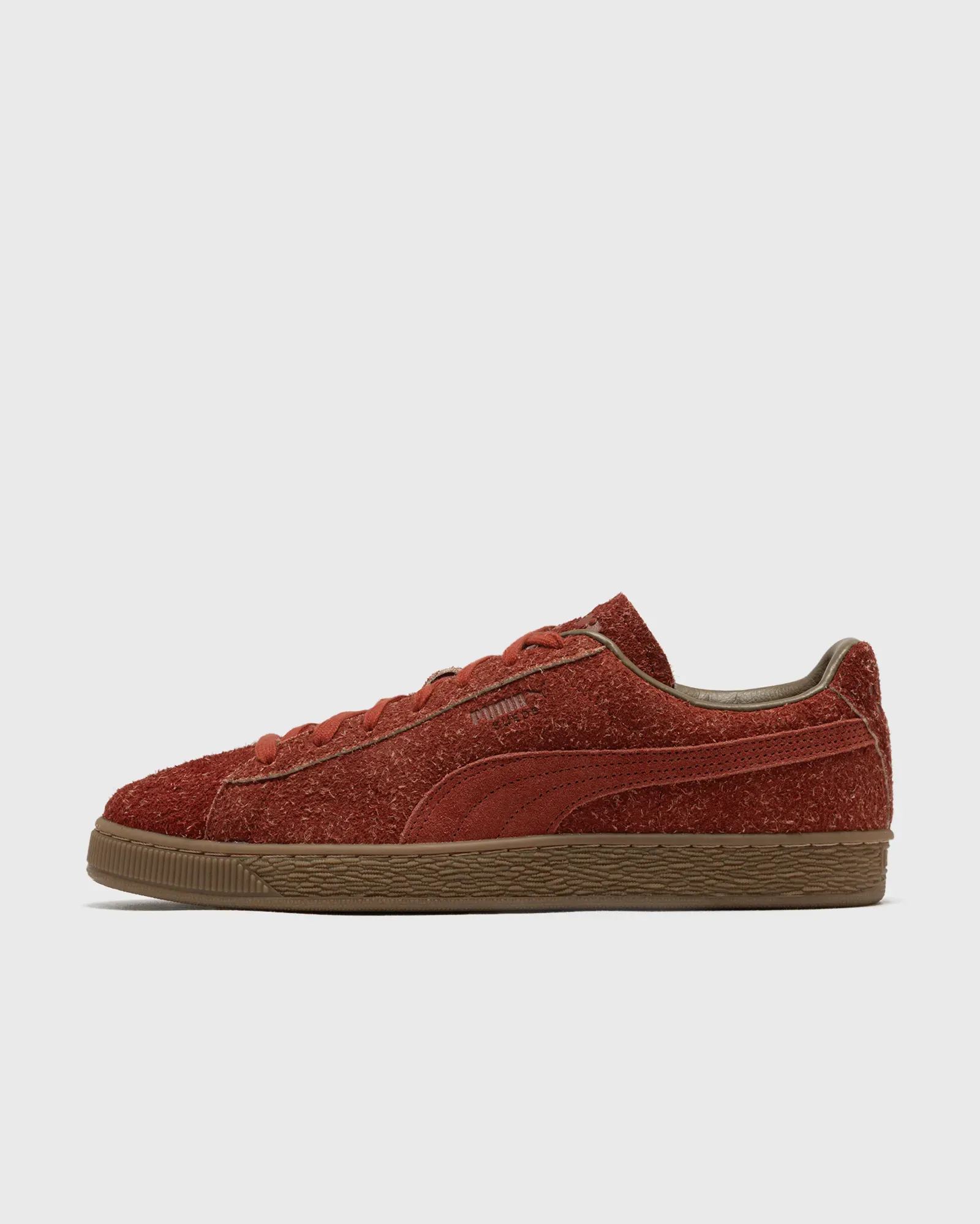 6D241D_Danielle-Cathari-x-Puma-Suede-Fuzzy_MARS-RED_406650-02_img0