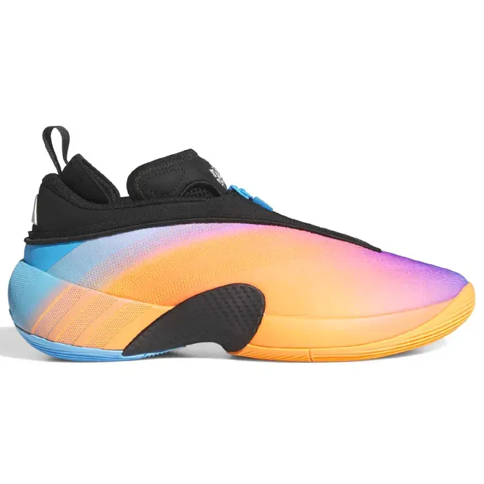 F0AA47_adidas-D.O.N.-Issue-7_ALL-STAR_KJ8989_img0