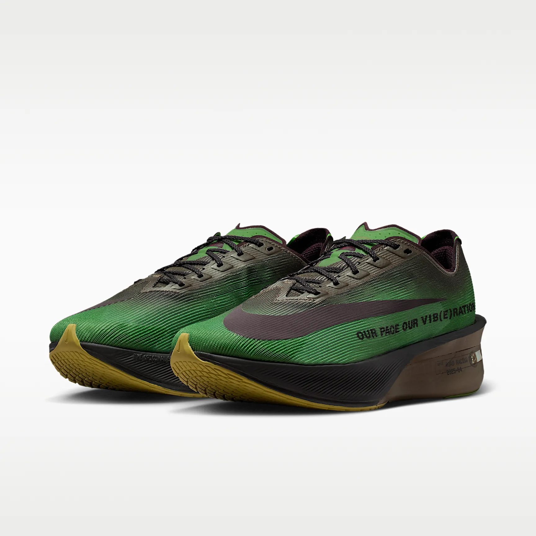 568257_Nike-Vaporfly-4_CHLOROPHYLL_IQ3418-399_img4