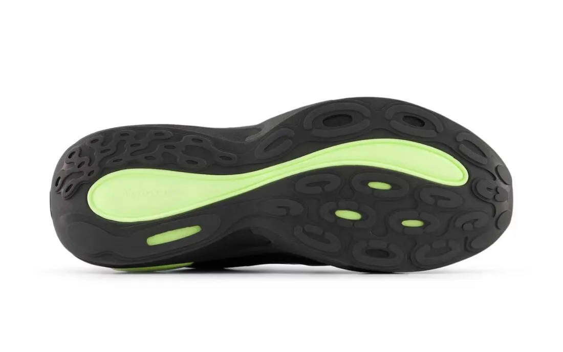 000000_New-Balance-AC-Runner_BLACK-AFTERGLOW_MACR15LG_img3