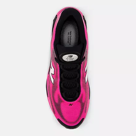 F1398E_New-Balance-AC-Runner_PINK-HEAT-BLACK_MACR16H1_img3