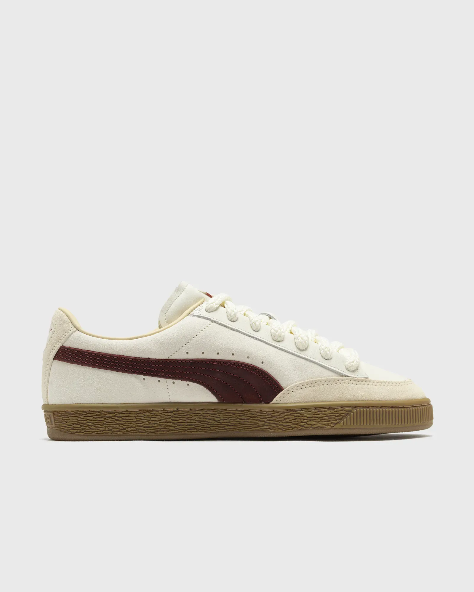 301B1C_Nahmias-x-Puma-Suede_VINTAGE-RED_407025-01_img2