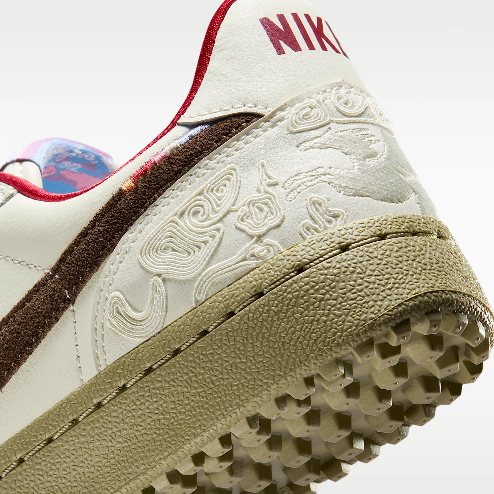 5D4A38_Nike-Field-General-SE-LNY_YEAR-OF-THE-HORSE_IQ1144-022_img7