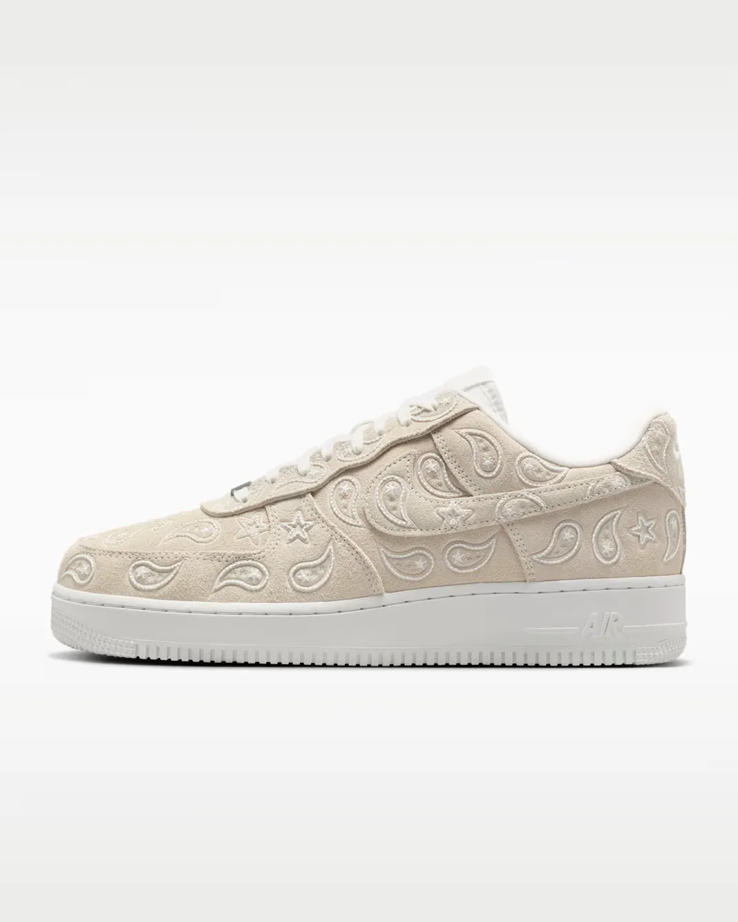 BBAEA0_Nike-Air-Force-1-'07-LV8_Paisley_IU2363-100_img8