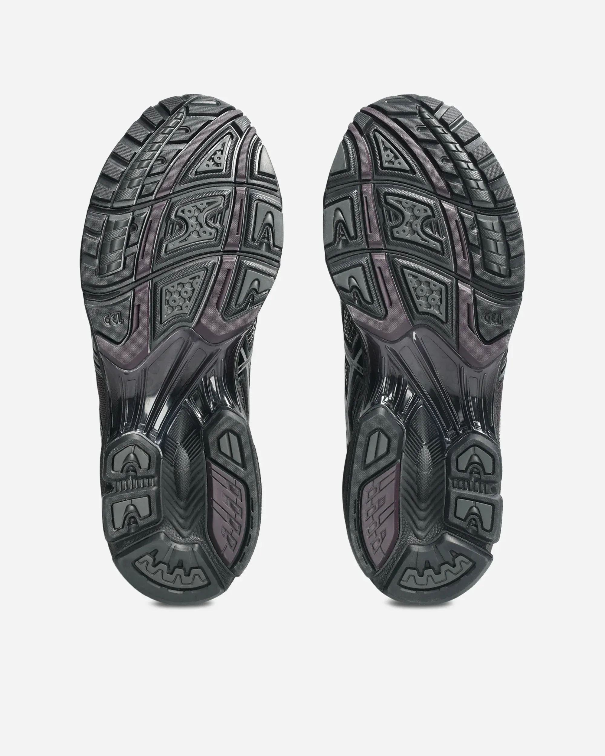 474747_Unaffected-x-ASICS-Gel-Nimbus-10.1_GREY_1203A836-021_img5