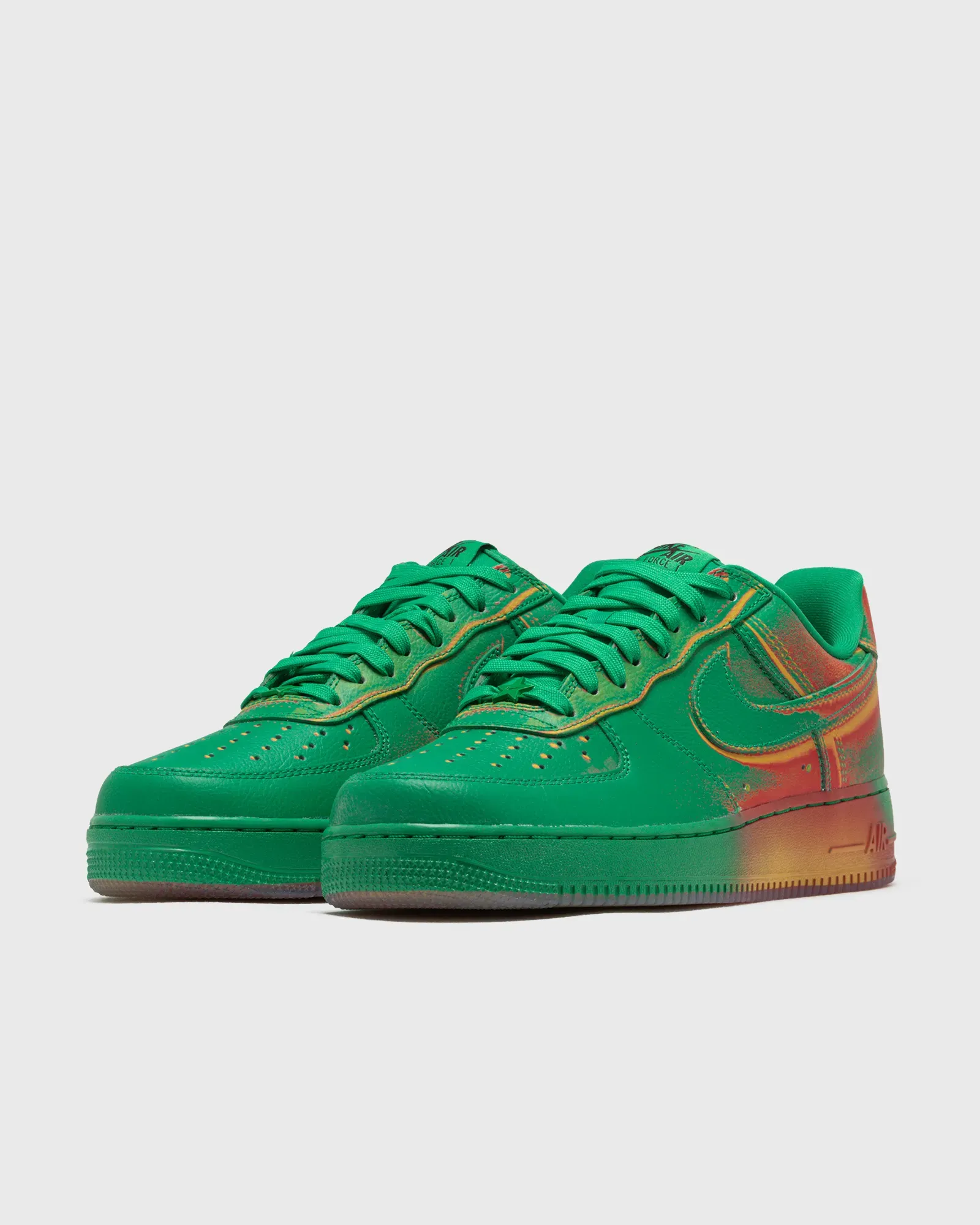 靴 Nike Air Force 1 Low Stadium Green Nike Air Force 1 Low 