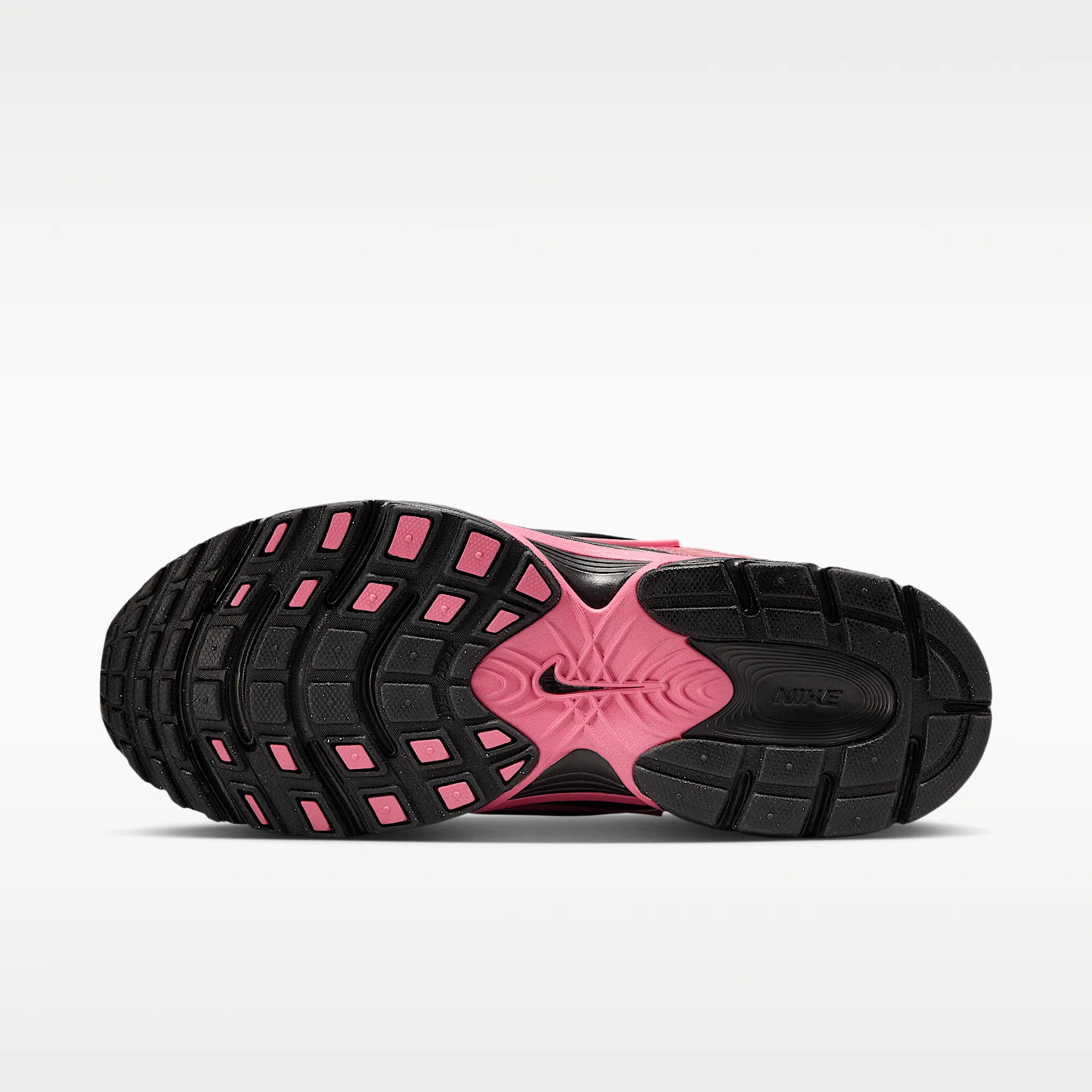 D28B9A_Nike-V5-RNR-WMNS_Black-Peony_HQ7901-004_img1