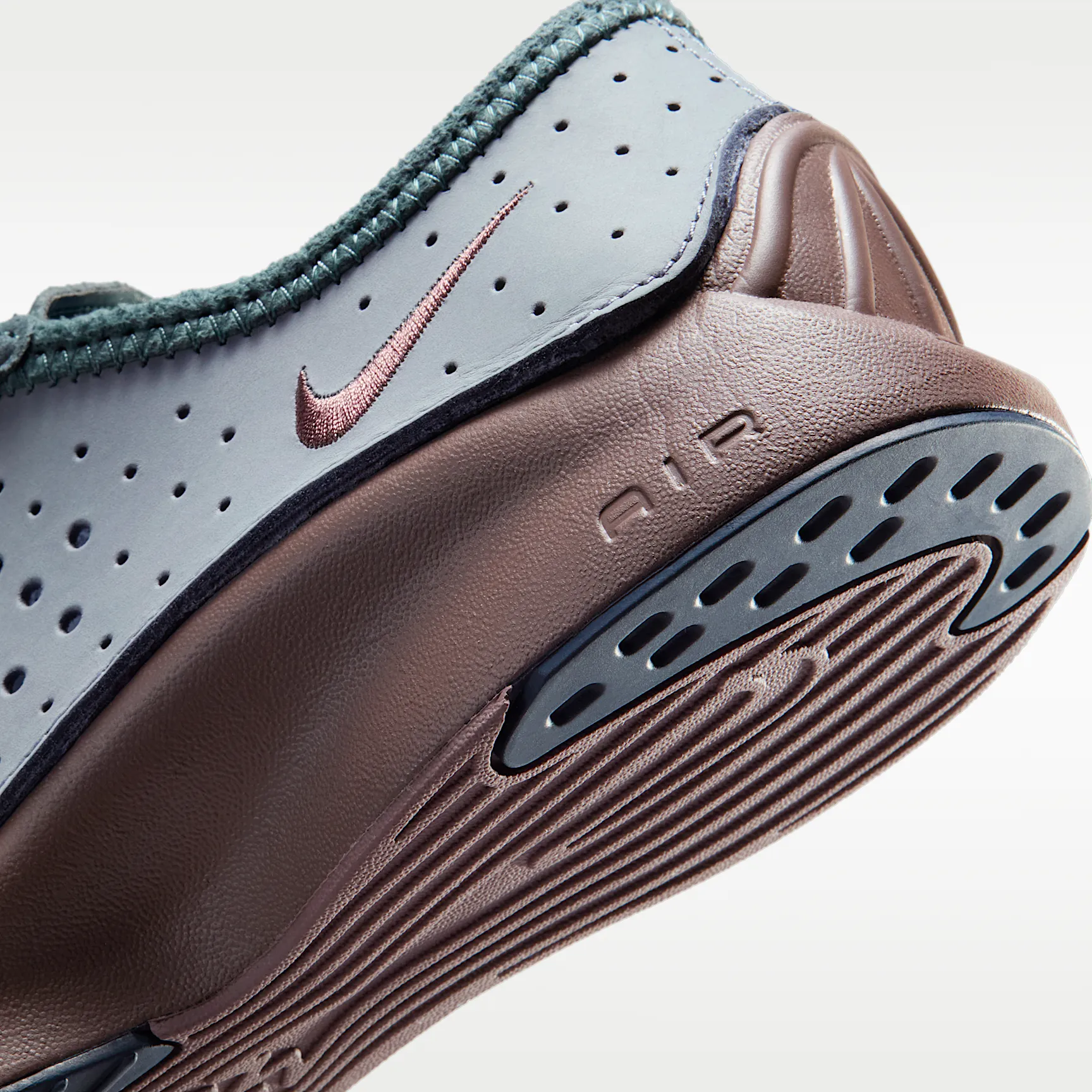 9DA4B4_Nike-Air-Superfly-WMNS_ASHEN-SLATE_HQ7955-401_img7