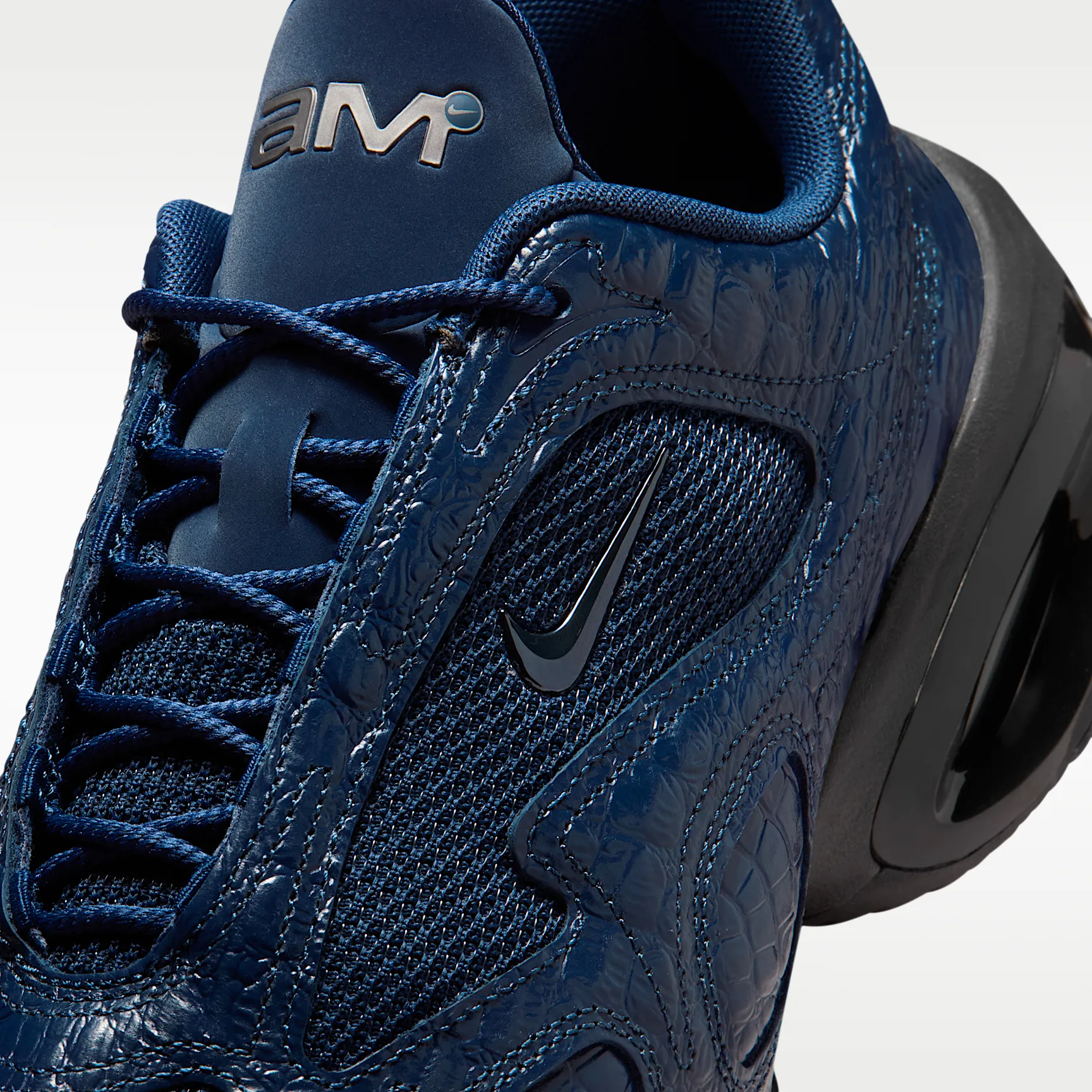 474F64_Nike-Air-Max-Muse-SE-WMNS_CROC-MIDNIGHT-NAVY_IB6689-400_img6