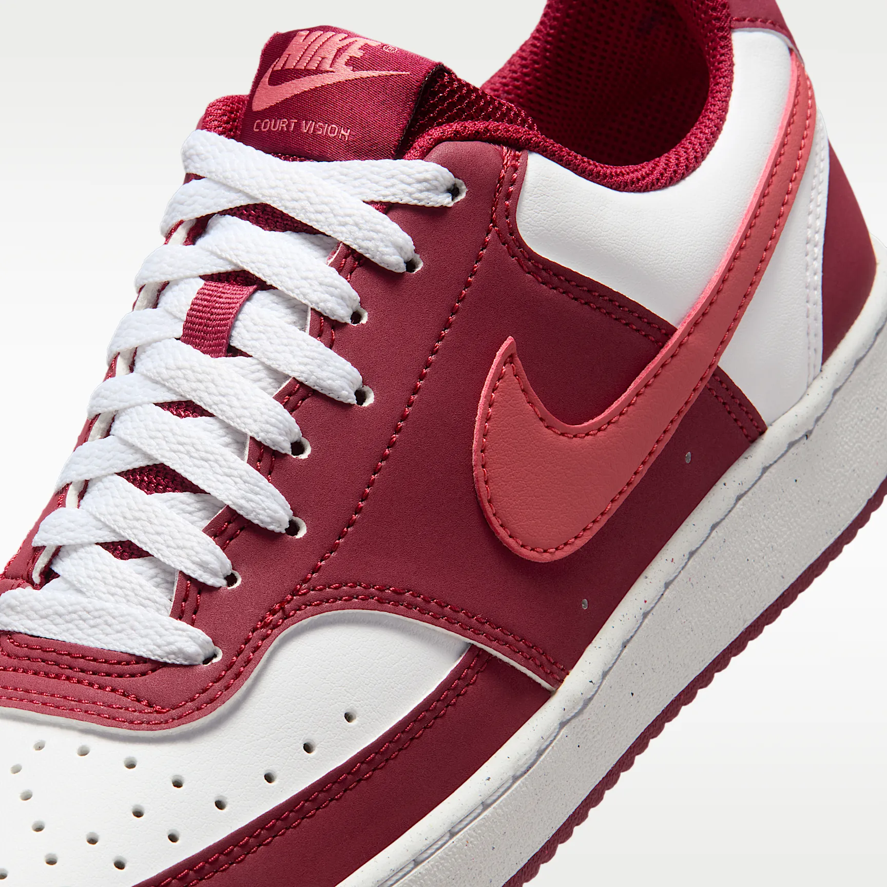5E1425_Nike-Court-Vision-Low-WMNS_TEAM-RED-WHITE_IM1652-601_img6