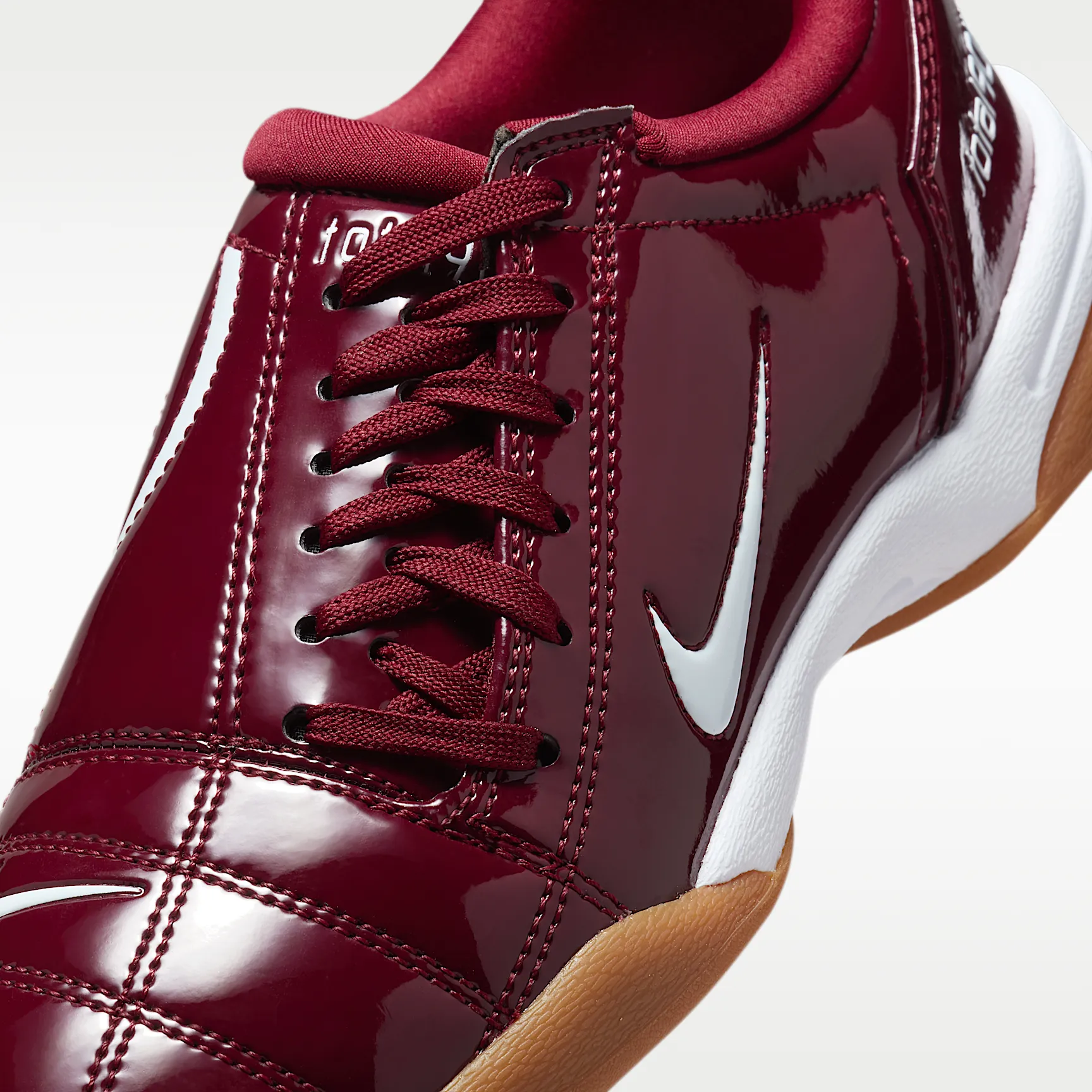 460214_Nike-Total-90-WMNS_TEAM-RED_IB5666-603_img6