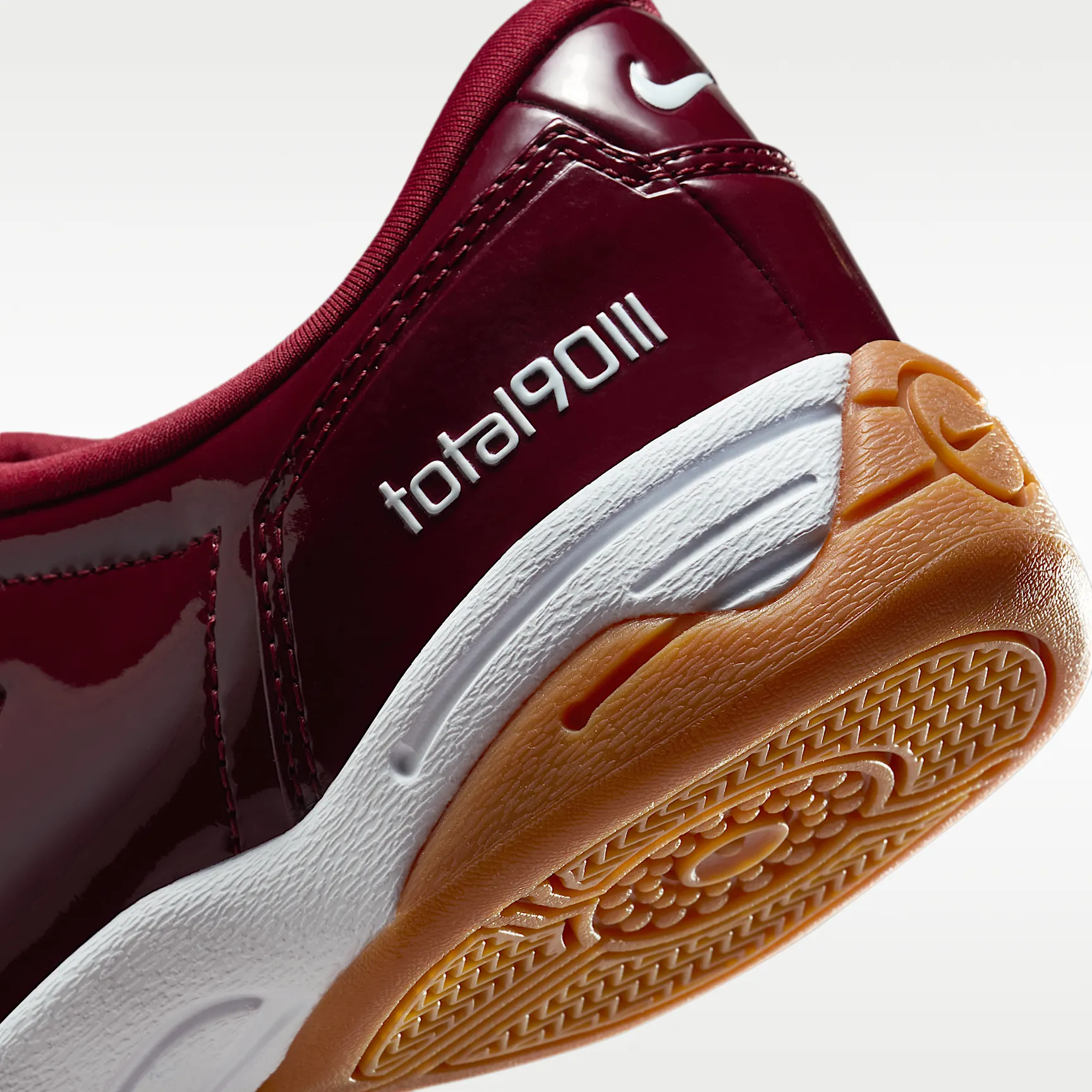 460214_Nike-Total-90-WMNS_TEAM-RED_IB5666-603_img7