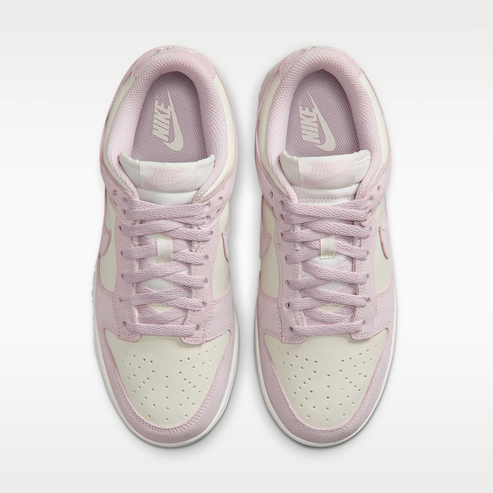 BBABAE_Nike-Dunk-Low-Suede-WMNS_SAIL-PEARL-PINK_IO4244-100_img3