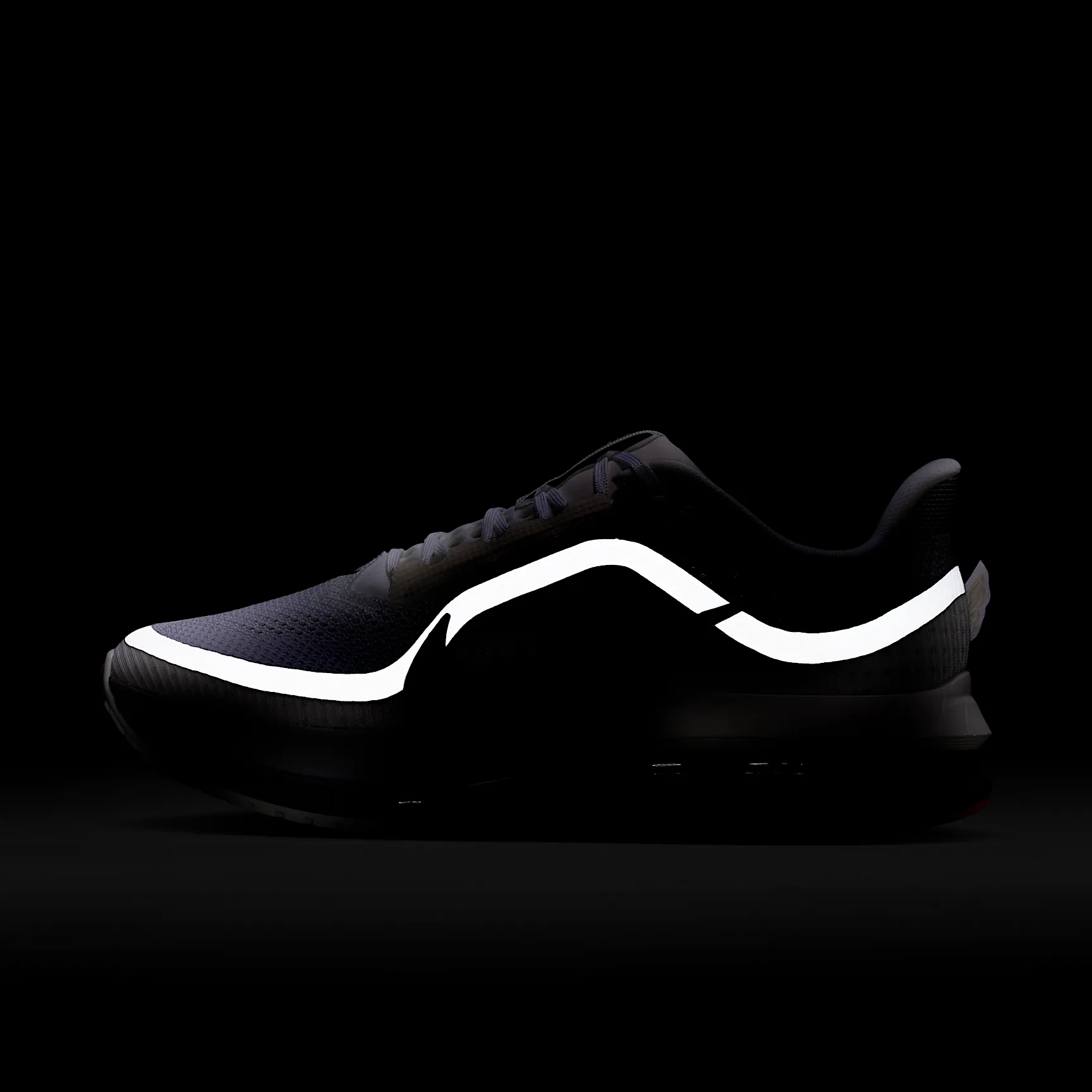 777C77_Nike-Pegasus-Premium_YEAR-OF-THE-HORSE_IQ1130-001_img8