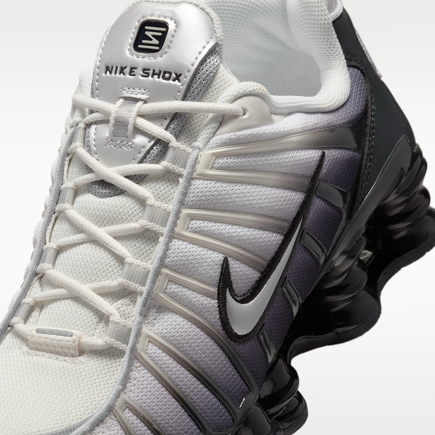 000000_Nike-Shox-TL_Off-Noir_IB7705-001_img6