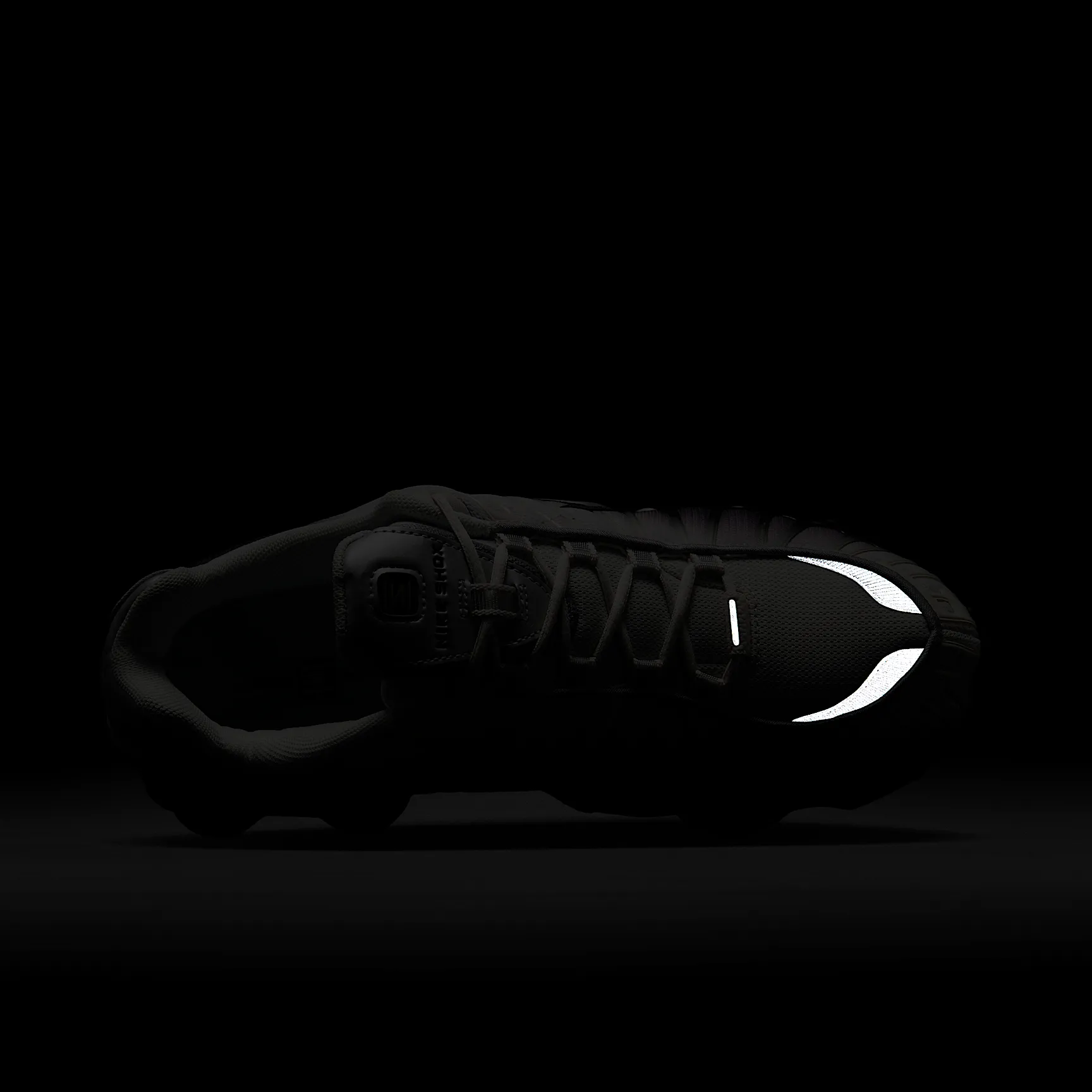 000000_Nike-Shox-TL_Off-Noir_IB7705-001_img8