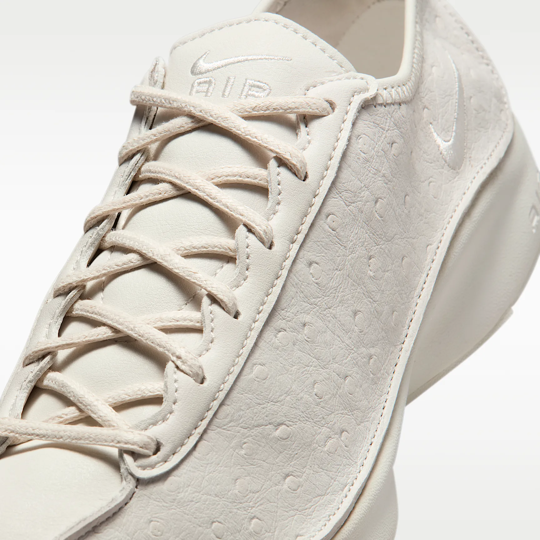 BAB5AF_Nike-Air-Superfly-WMNS_PHANTOM_IB6746-002_img6