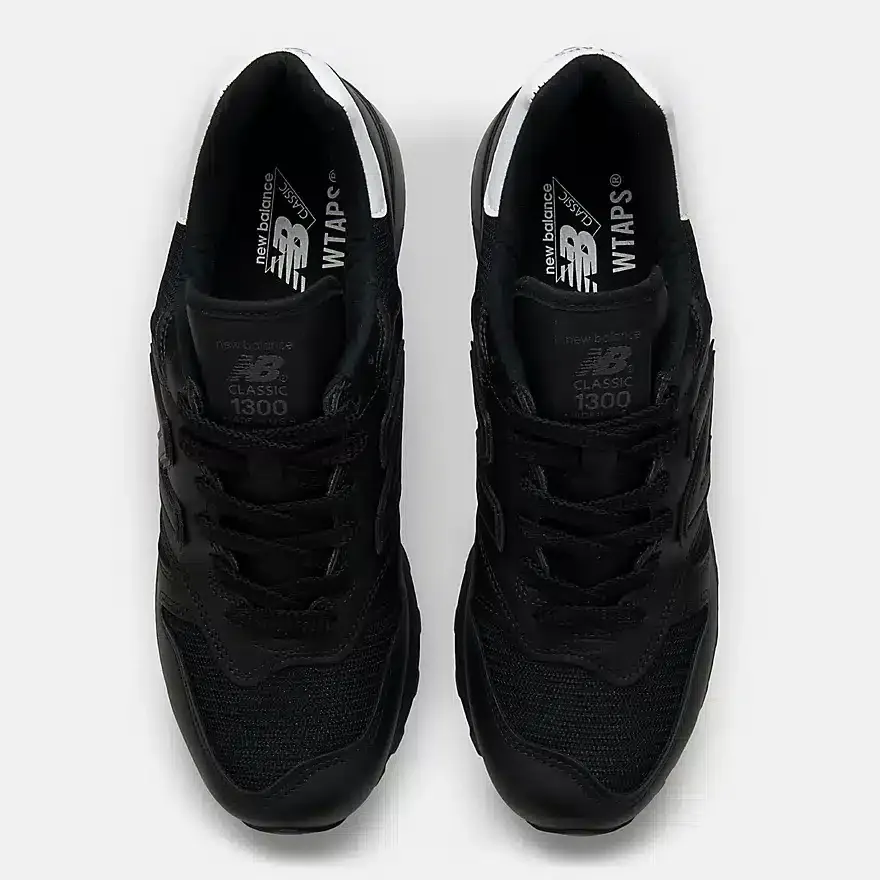 000000_WTAPS-x-New-Balance-1300_BLACK_U1300WT_img4