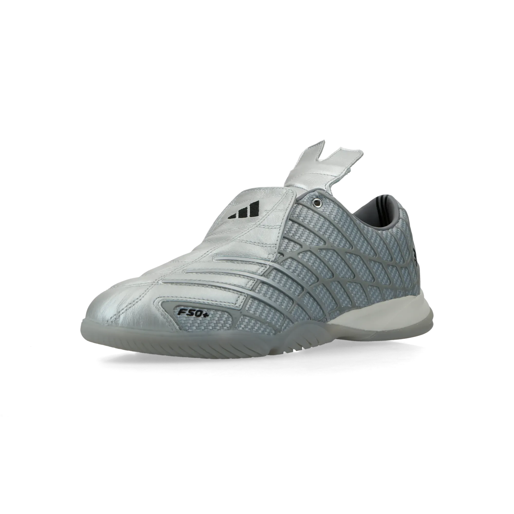 A5ADB1_adidas-F50-Sala-_SILVER_HQ9242_img1