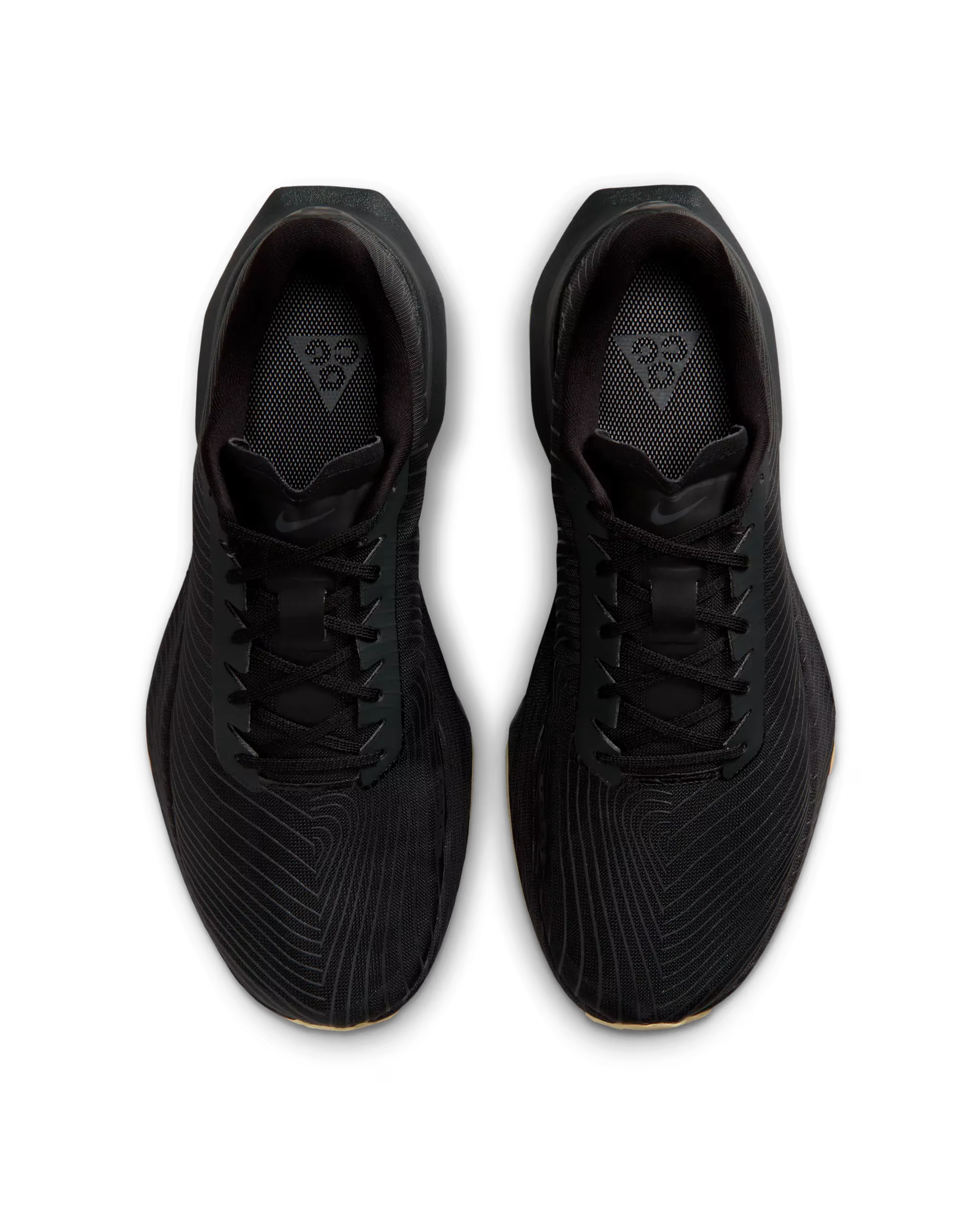 000000_Nike-ACG-Ultrafly-Trail_BLACK-DARK-SMOKE-GREY_IR7317-001_img3