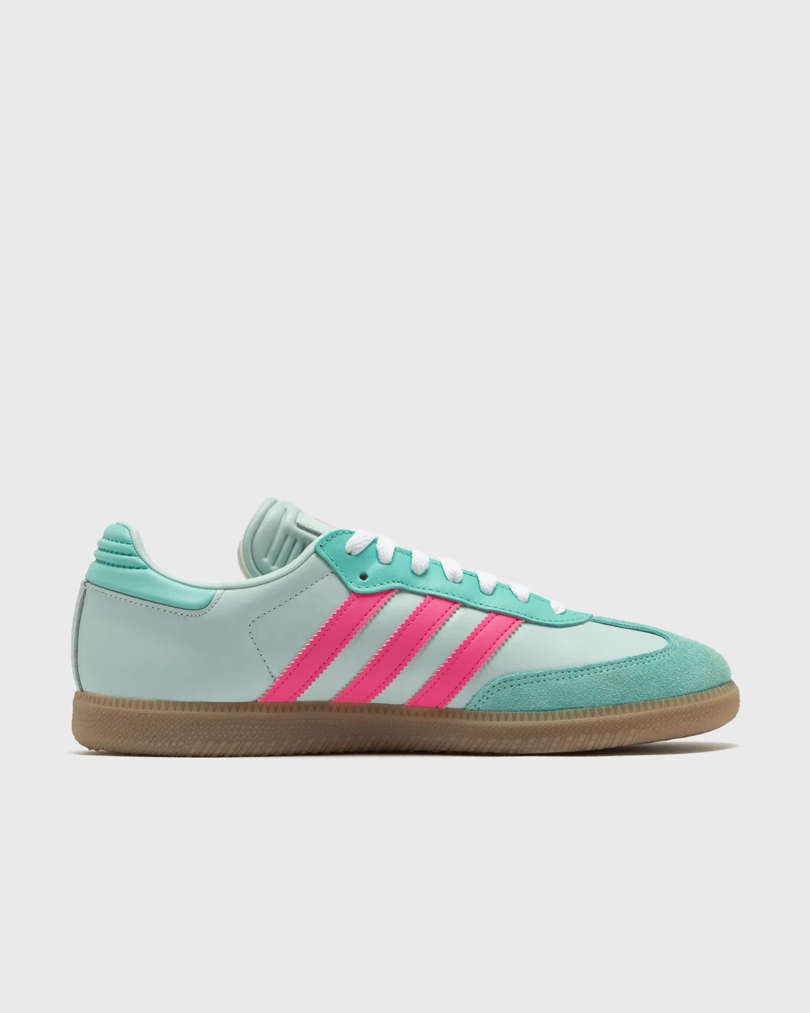 61928E_Messi-x-Adidas-Samba_MINT-PINK_KI8505_img2