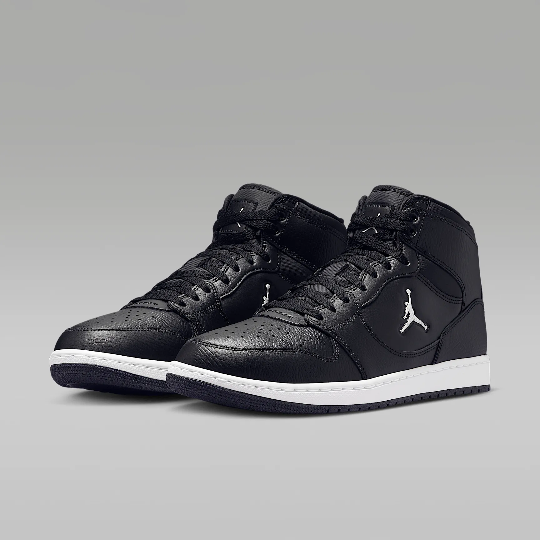 Jordan Court Connect Mid 