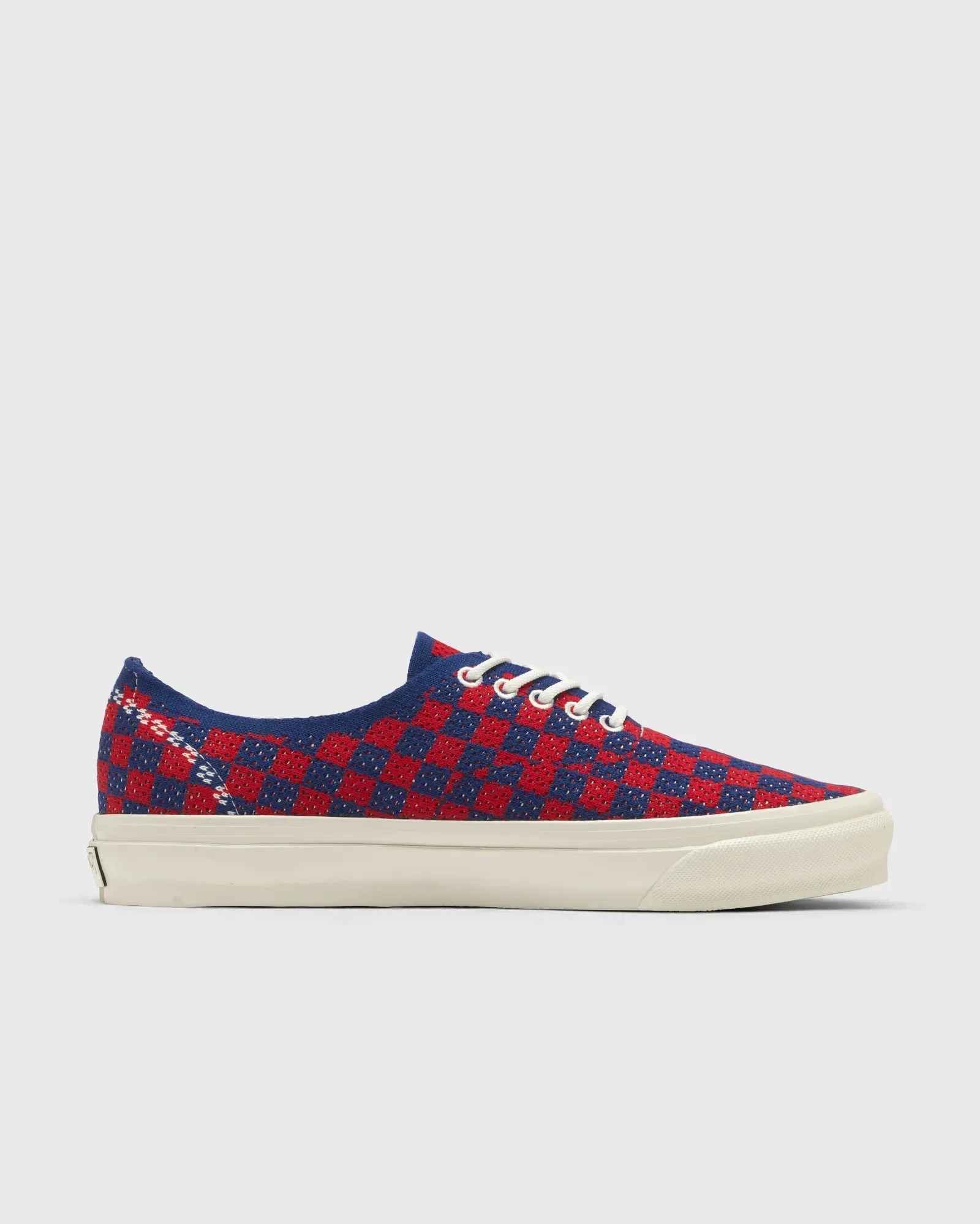 3A4C7D_Vans-LX-Authentic-44_RED-BLUE-CHECKERBOARD_VN000EJCRDB1_img2