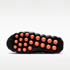 201E1F_Nike-Mind-002_Black_HQ4308-001_img1