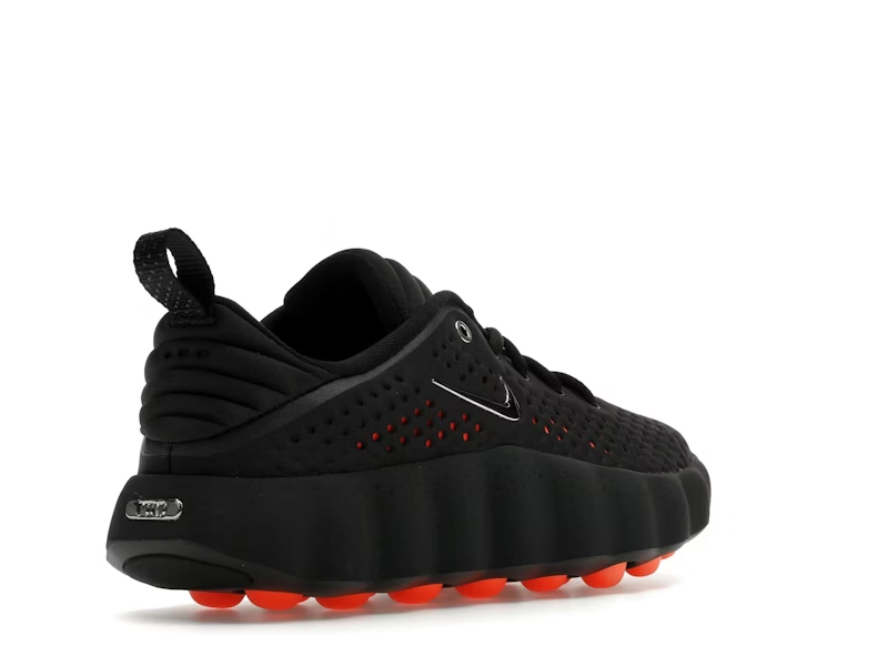 Nike Mind 002 