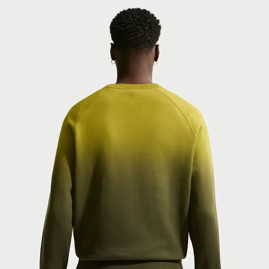 000000_NOCTA-x-Nike-Fleece-CS-Sweatshirt_MOSS-MEDIUM-OLIVE_HJ6338-390_img4