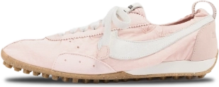 Image de Jacquemus Nike Moon Shoe Pale Pink