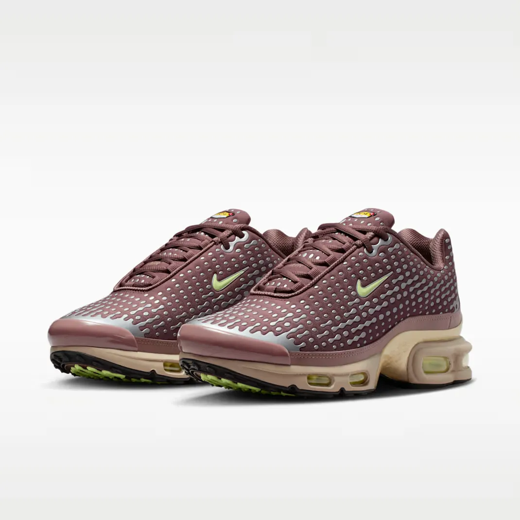 674642_Kylian-Mbappe-x-Nike-Air-Max-Plus-VII_Plum-Eclipse_HQ2197-200_img4