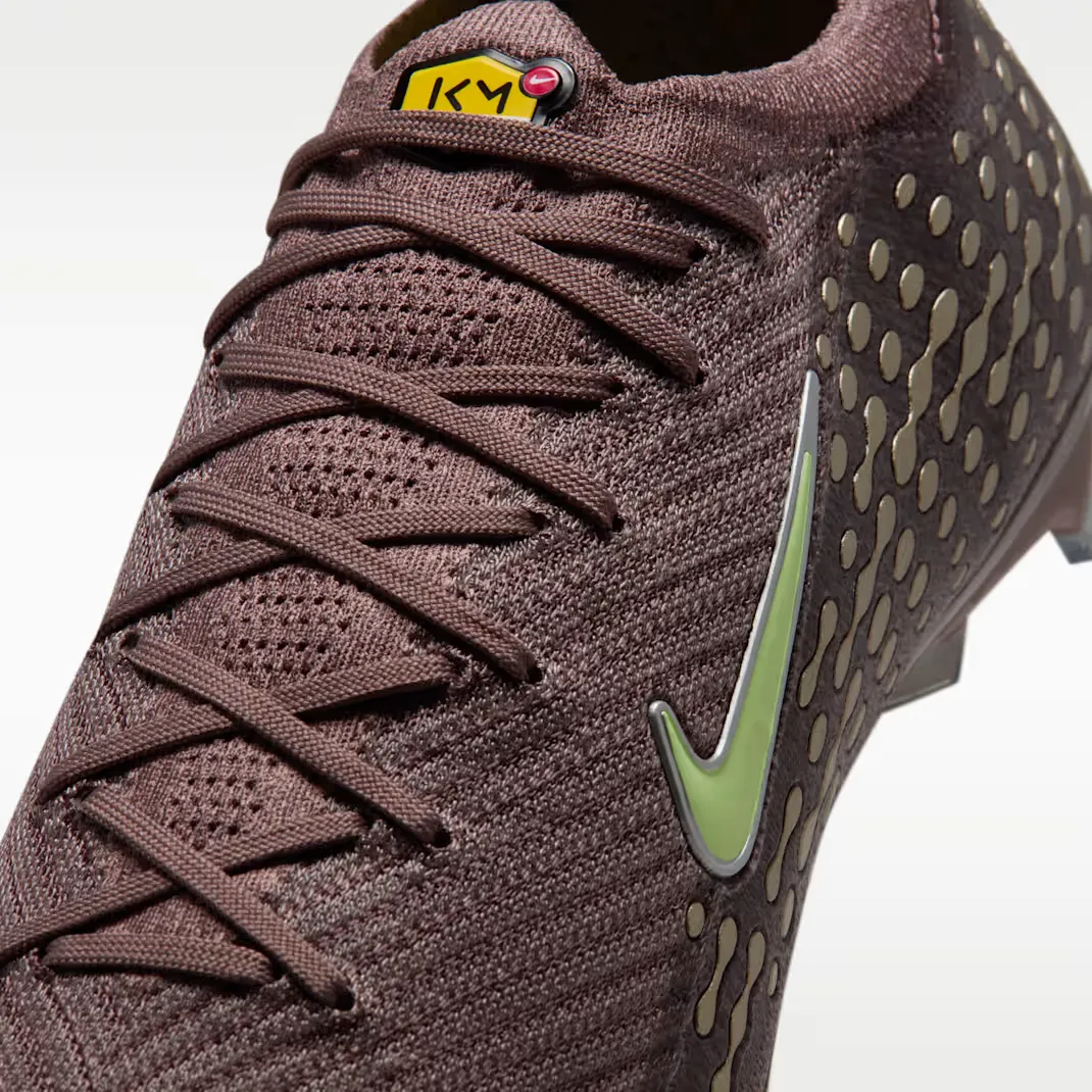 997D79_Kylian-Mbappe-x-Nike-Mercurial-Vapor-16-Elite_Plum-Eclipse_FQ8683-200_img7