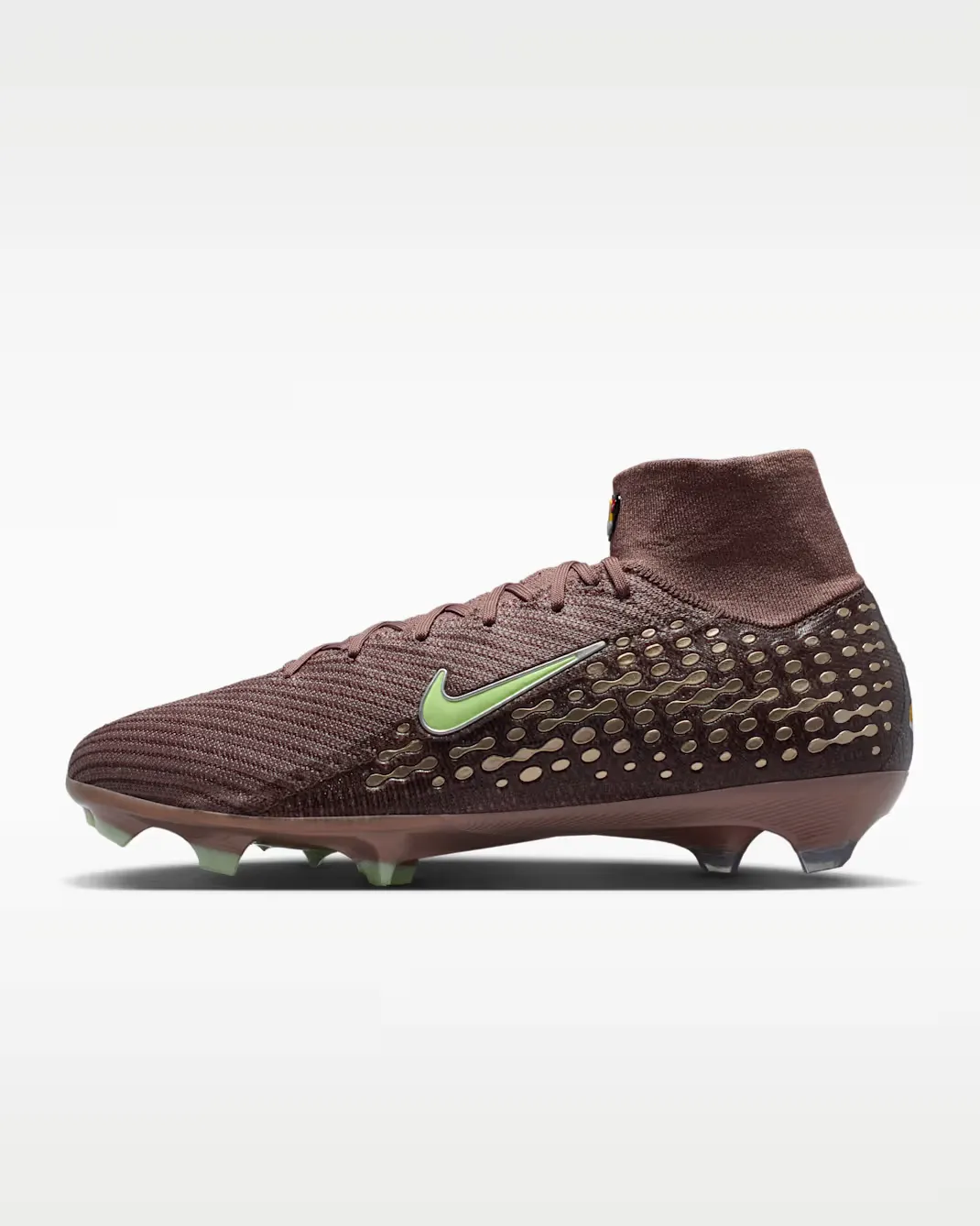6E534E_Kylian-Mbappe-x-Nike-Mercurial-Superfly-10-Elite_Plum-Eclipse_FQ8692-200_img10