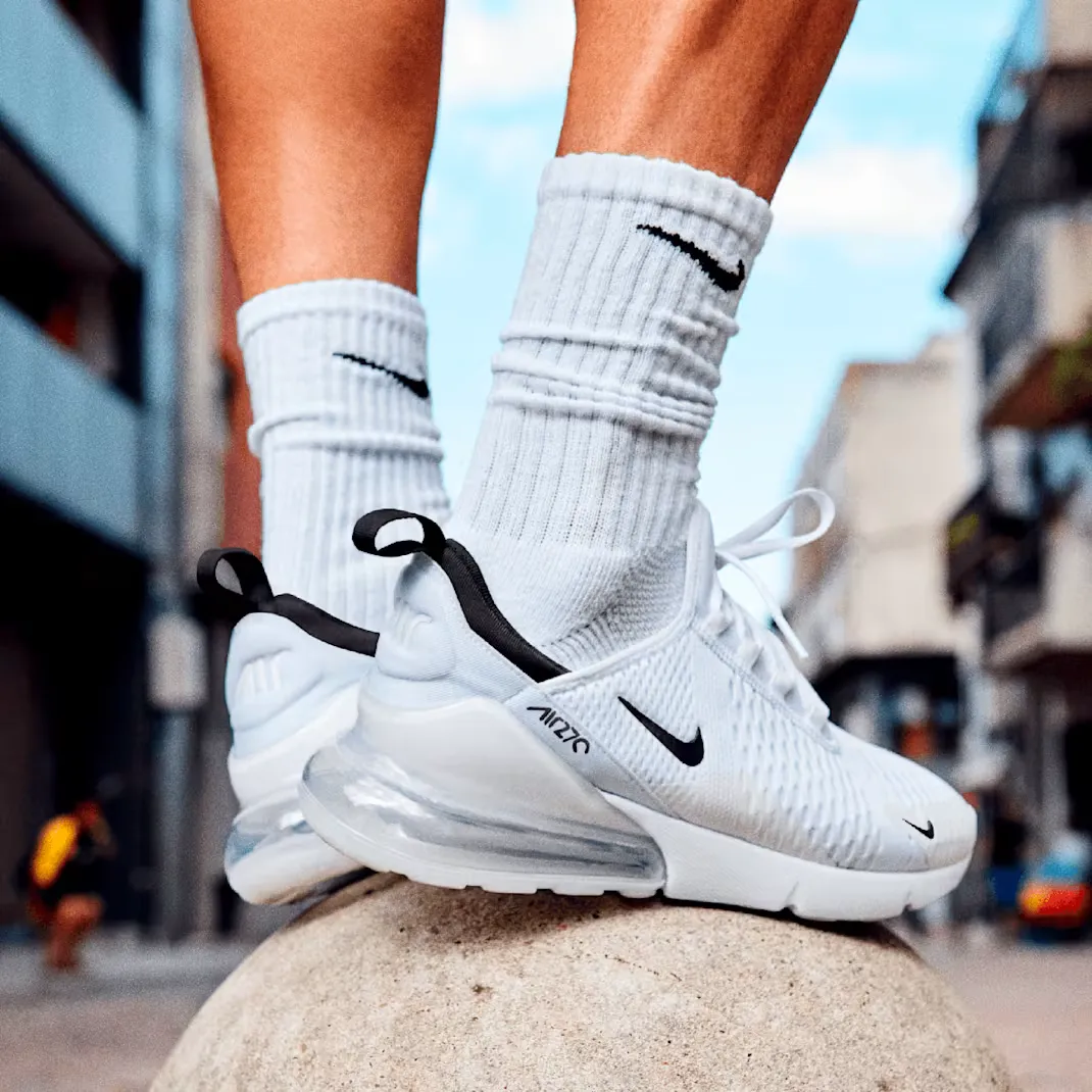 000000_Nike-Air-Max-270_White_AH8050-100_img9