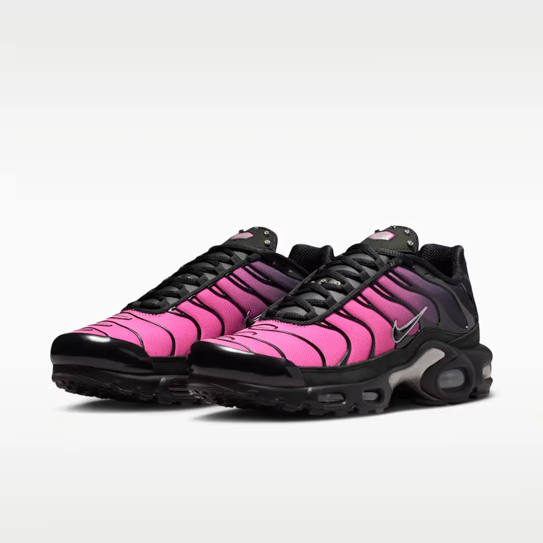 FB61B0_Nike-Air-Max-Plus-WMNS_Black-Peony_IQ0280-010_img4