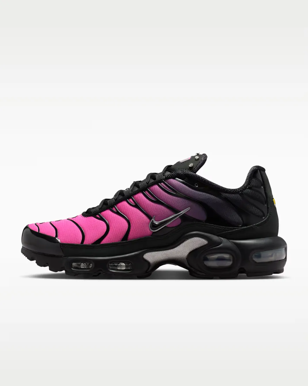 FB61B0_Nike-Air-Max-Plus-WMNS_Black-Peony_IQ0280-010_img9