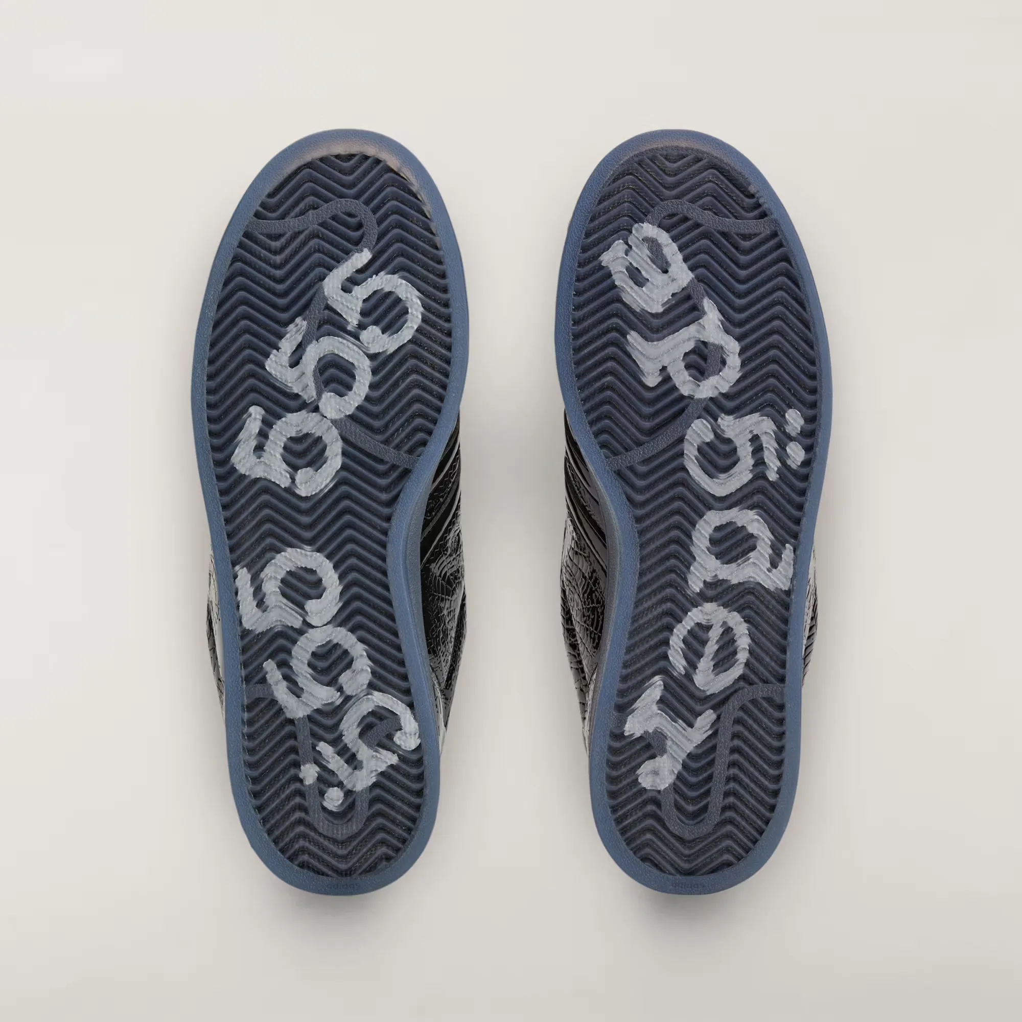 Sp5der x adidas Superstar II 