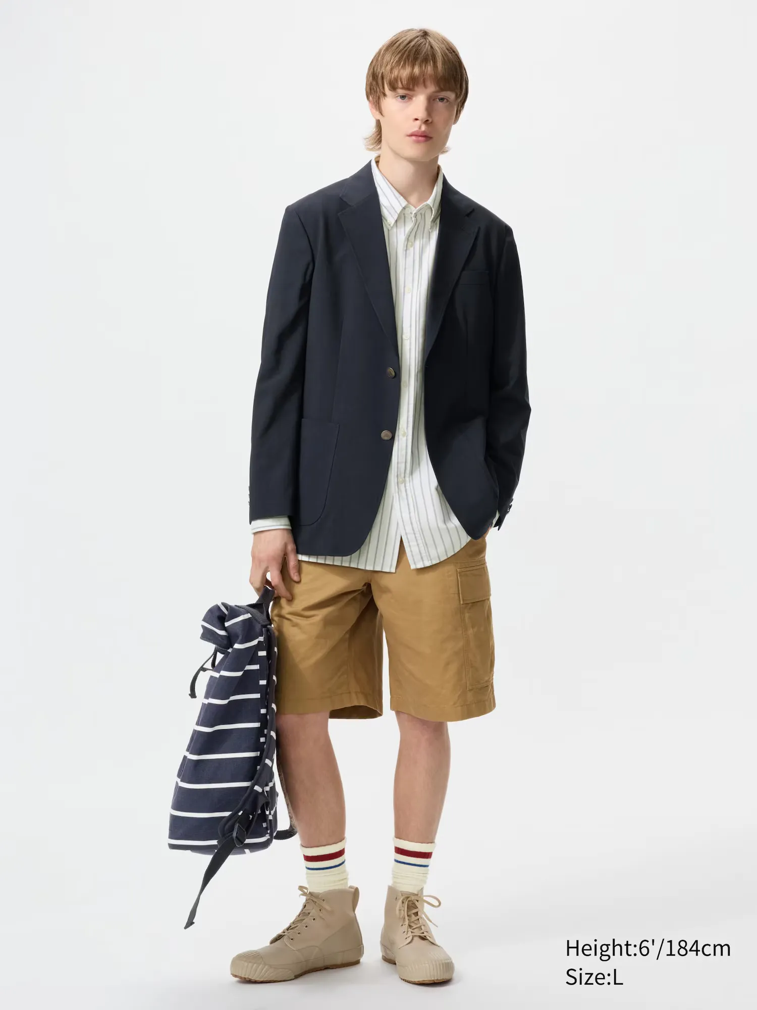 2E313B_Jw-Anderson-x-Uniqlo-Unisex-AirSense-Blazer-_NAVY_E477704-000-69_img1