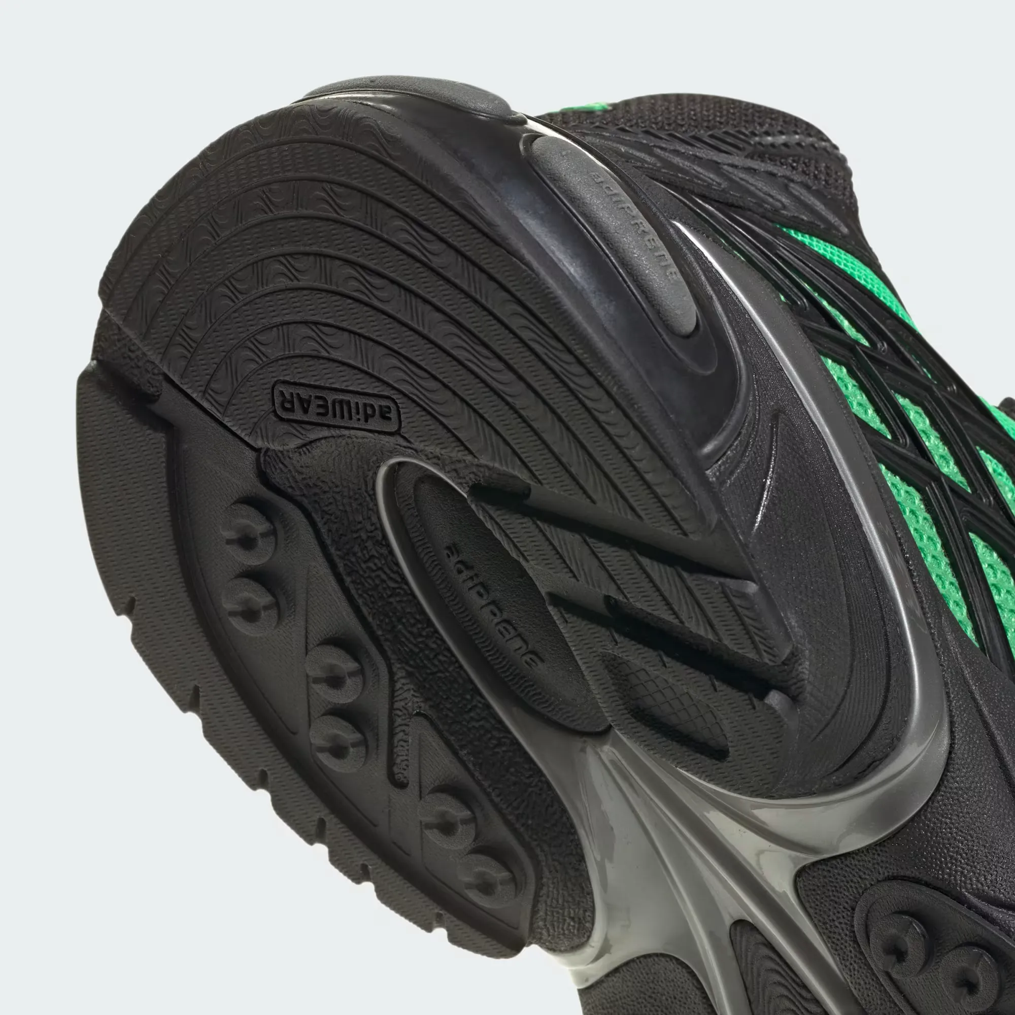 000000_adidas-Adistar-XLG-2.0_BLACK-GREEN_HQ7551_img7