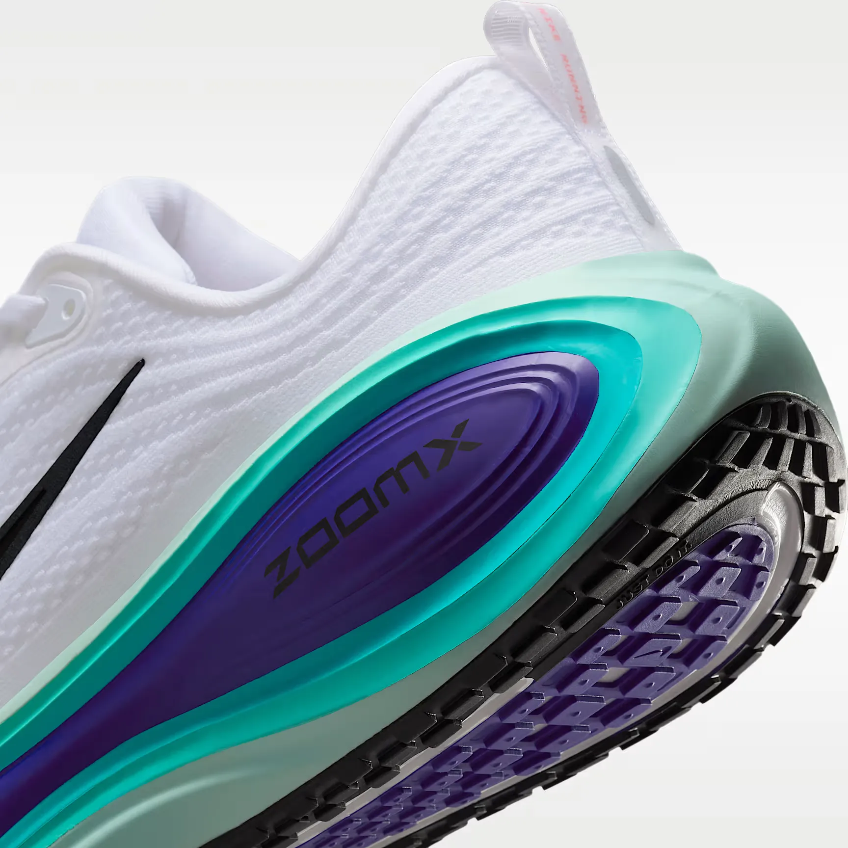 000000_Nike-Vomero-Plus_BRIGHT-CONCORD_HV8150-104_img7