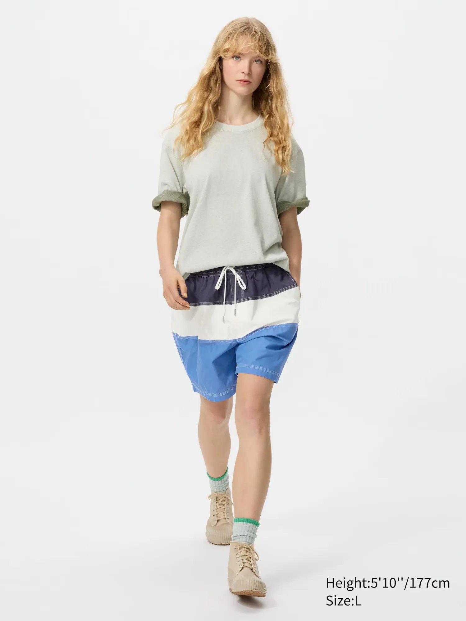 548CC7_JW-Anderson-x-Uniqlo-Short_BLUE_E485739-64_img1