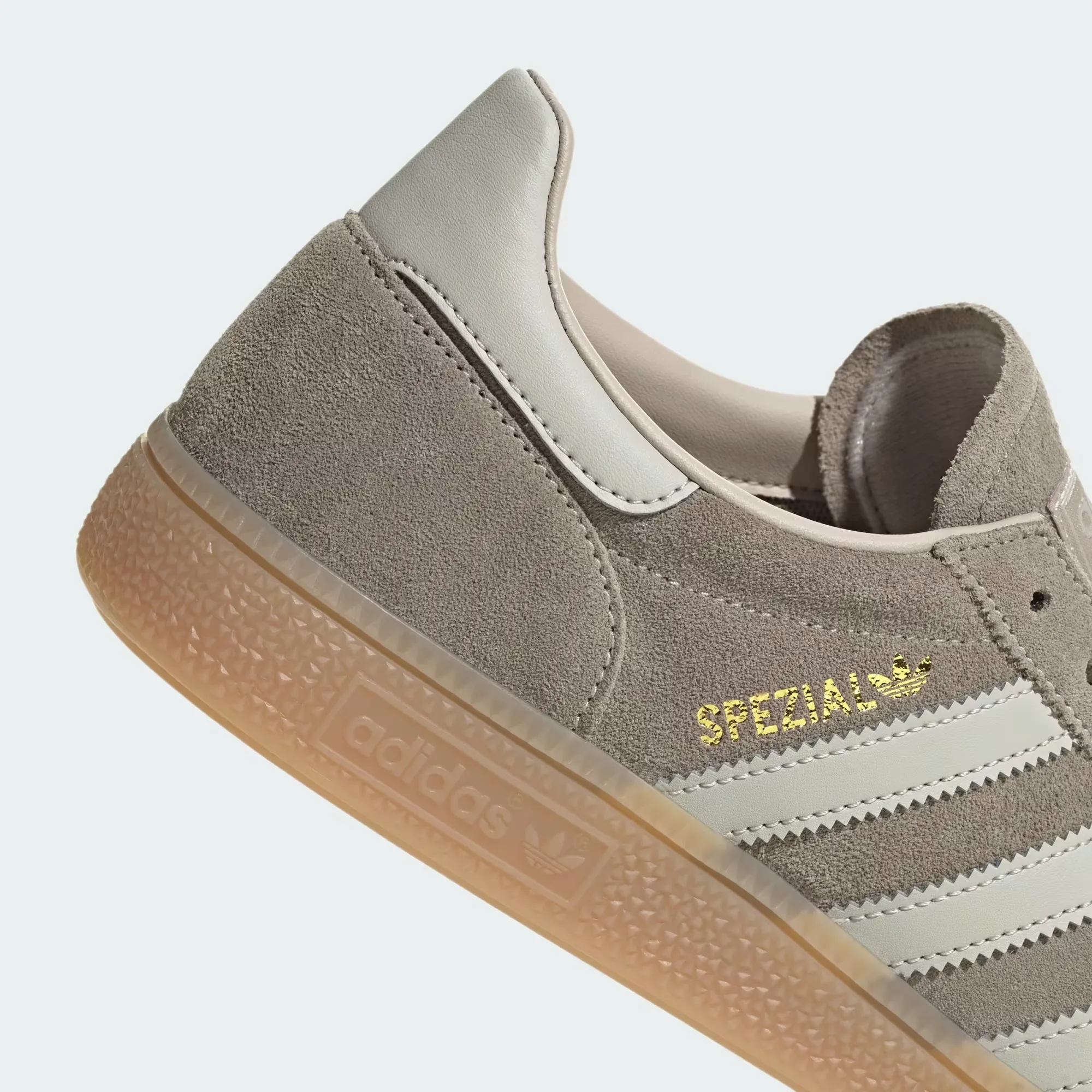 000000_adidas-Handball-Spezial_CLAY_IH9761_img9