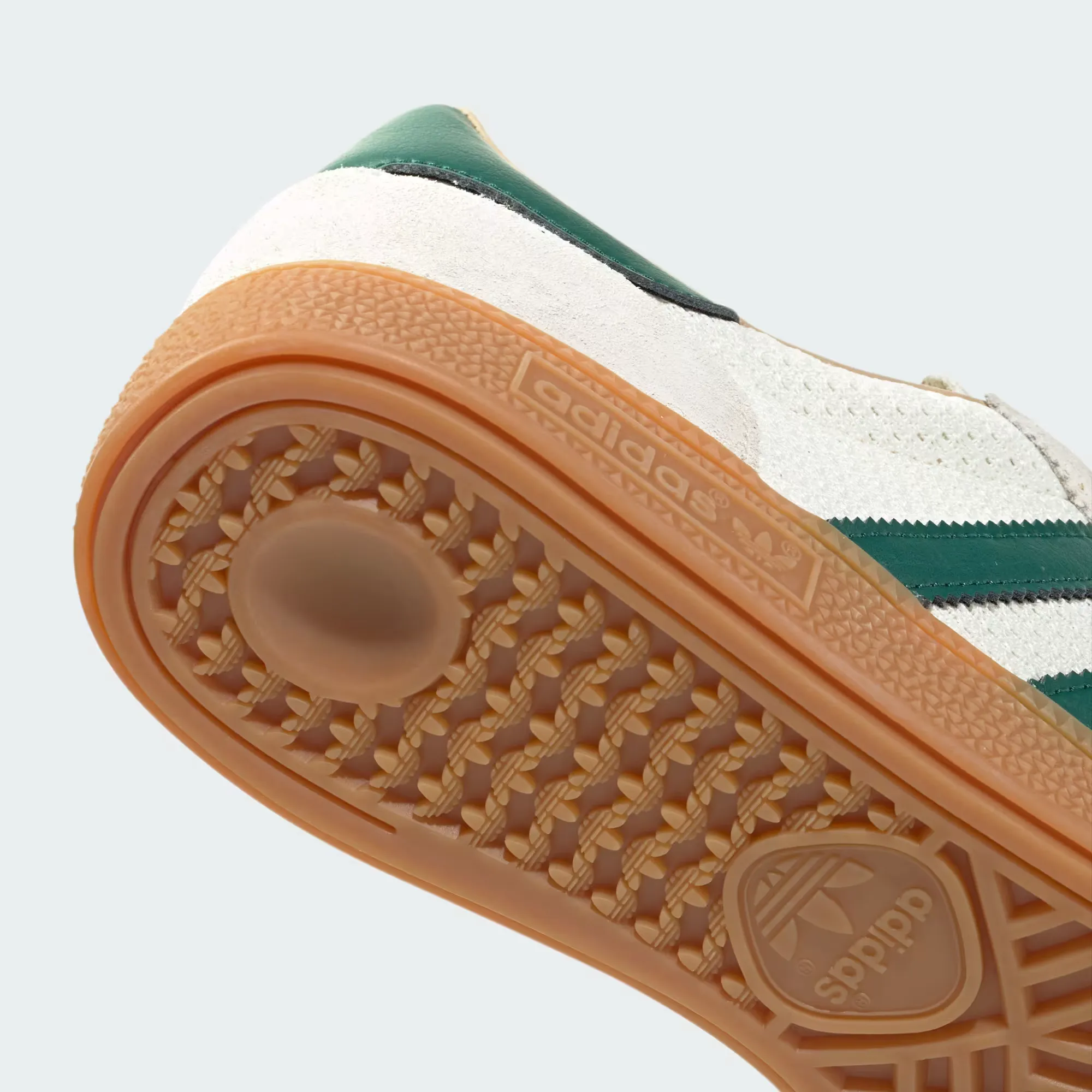 000000_adidas-Handball-Spezial_OFF-WHITE-COLLEGIATE-GREEN-GUM_IH6592_img9
