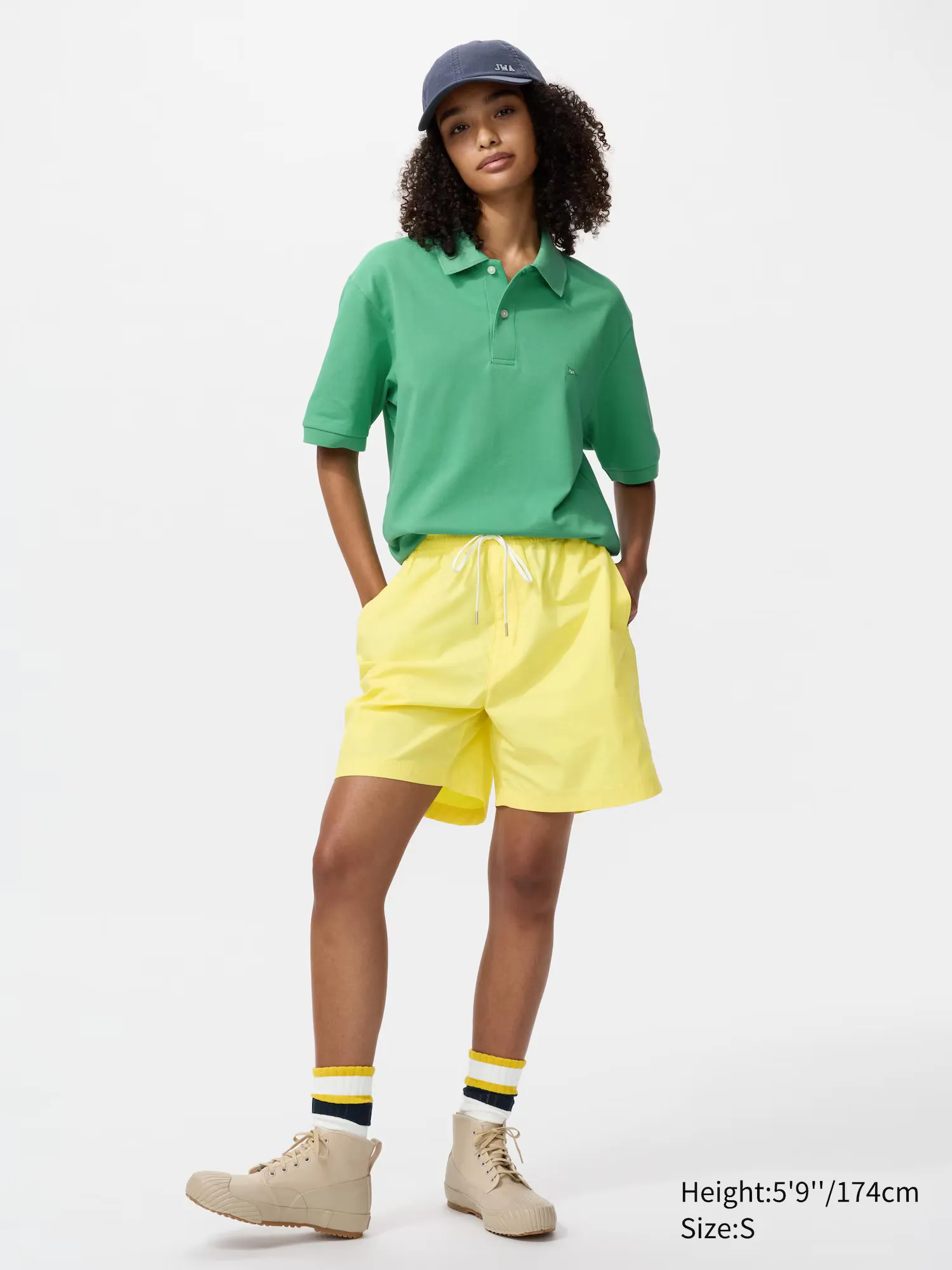 70C29D_JW-Anderson-x-Uniqlo-Polo-Shirt-Patterned_LIGHT-GREEN_E482304-52_img2