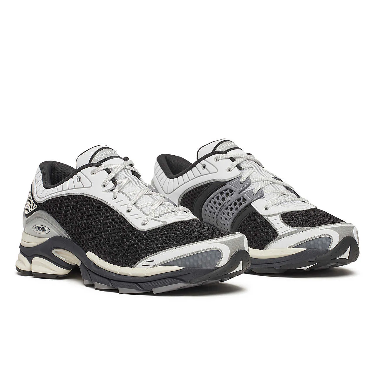 000000_Saucony-ProGrid-Paramount_BLACK-WHITE_S70948-1_img1