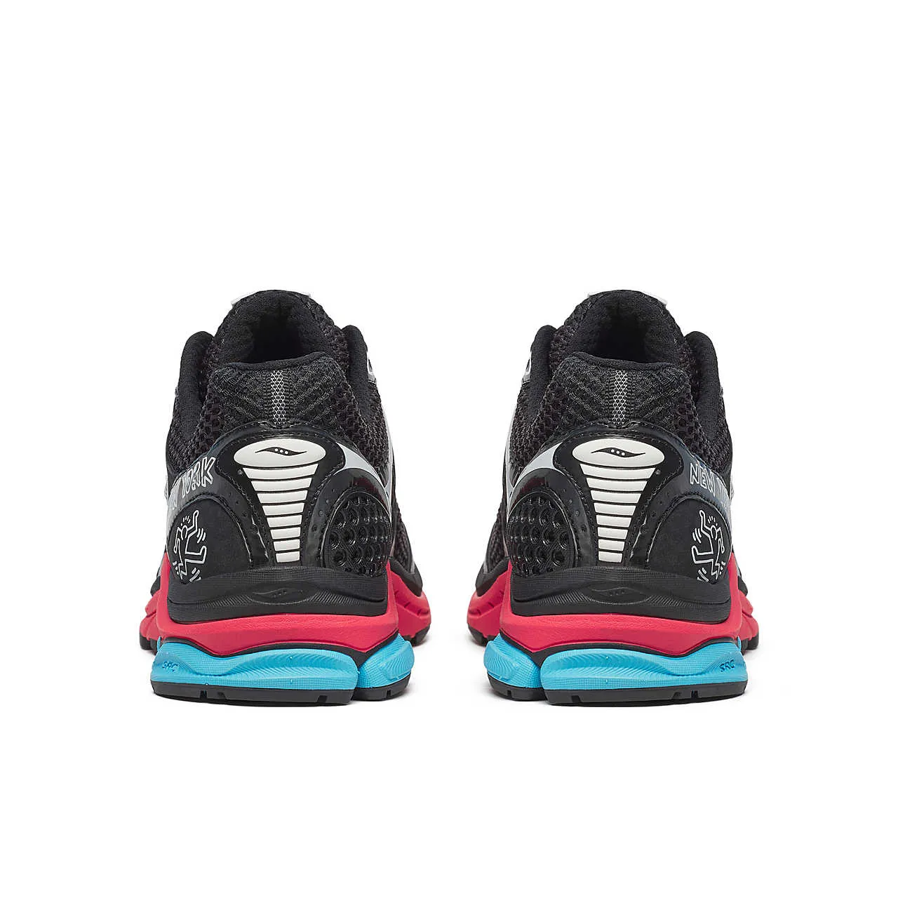 000000_Keith-Haring-x-Saucony-NYC-ProGrid-Triumph-4_BLACK-RED_S71022-1_img3