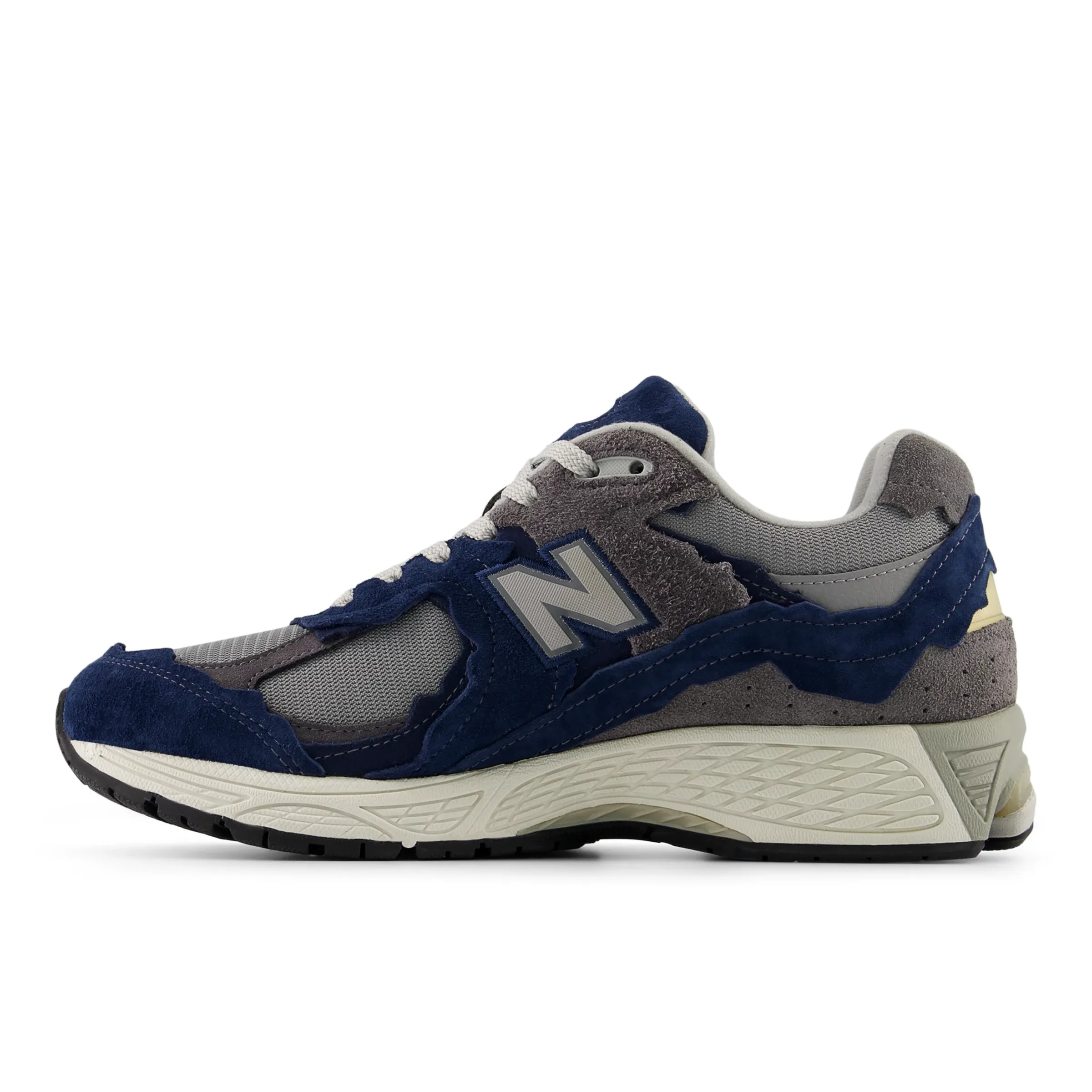 000000_New-Balance-2002R_NB-NAVY-RAINCLOUD_M20024R5_img1