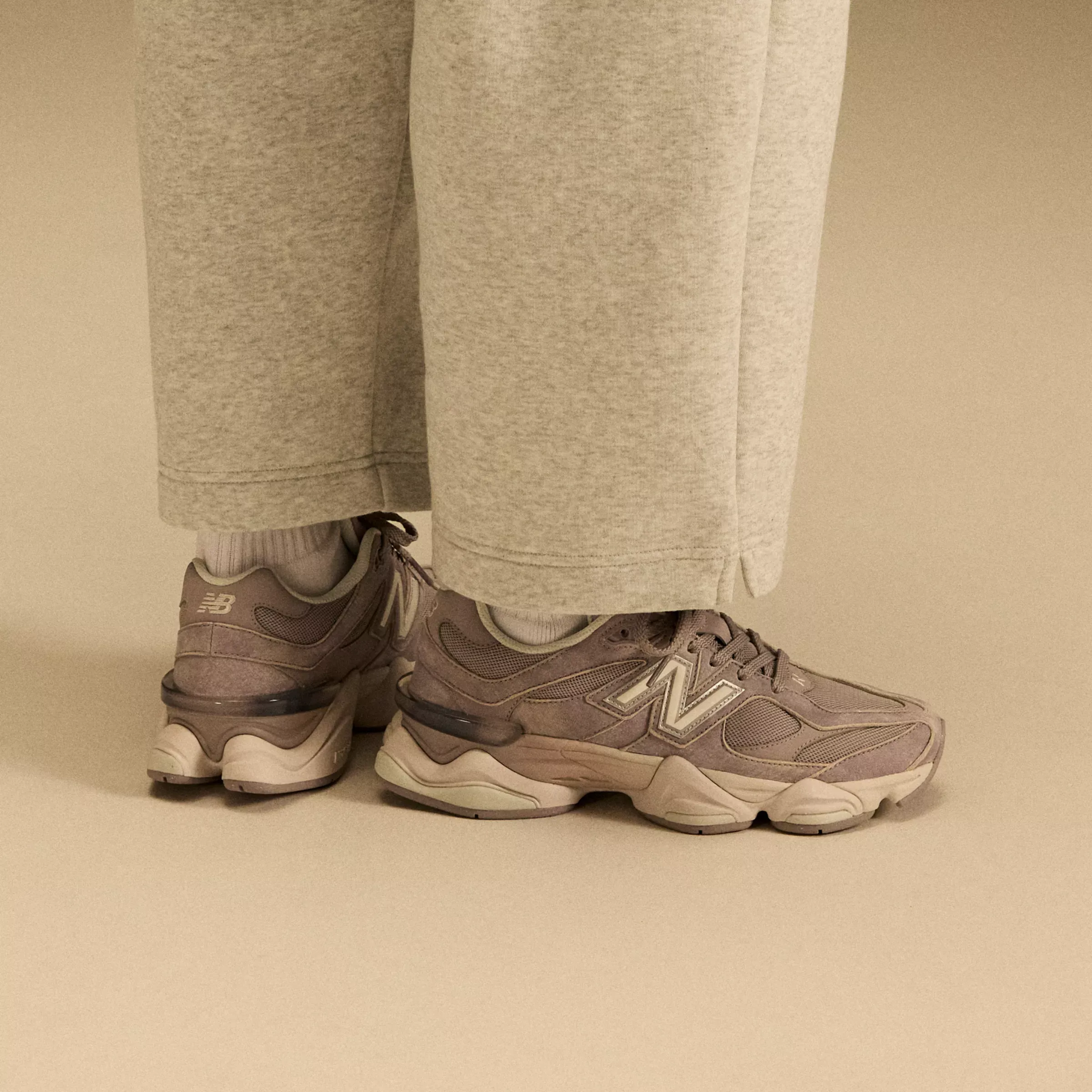 000000_New-Balance-9060_TRUFFLE-SALT-SEA-SALT_U906087O_img6